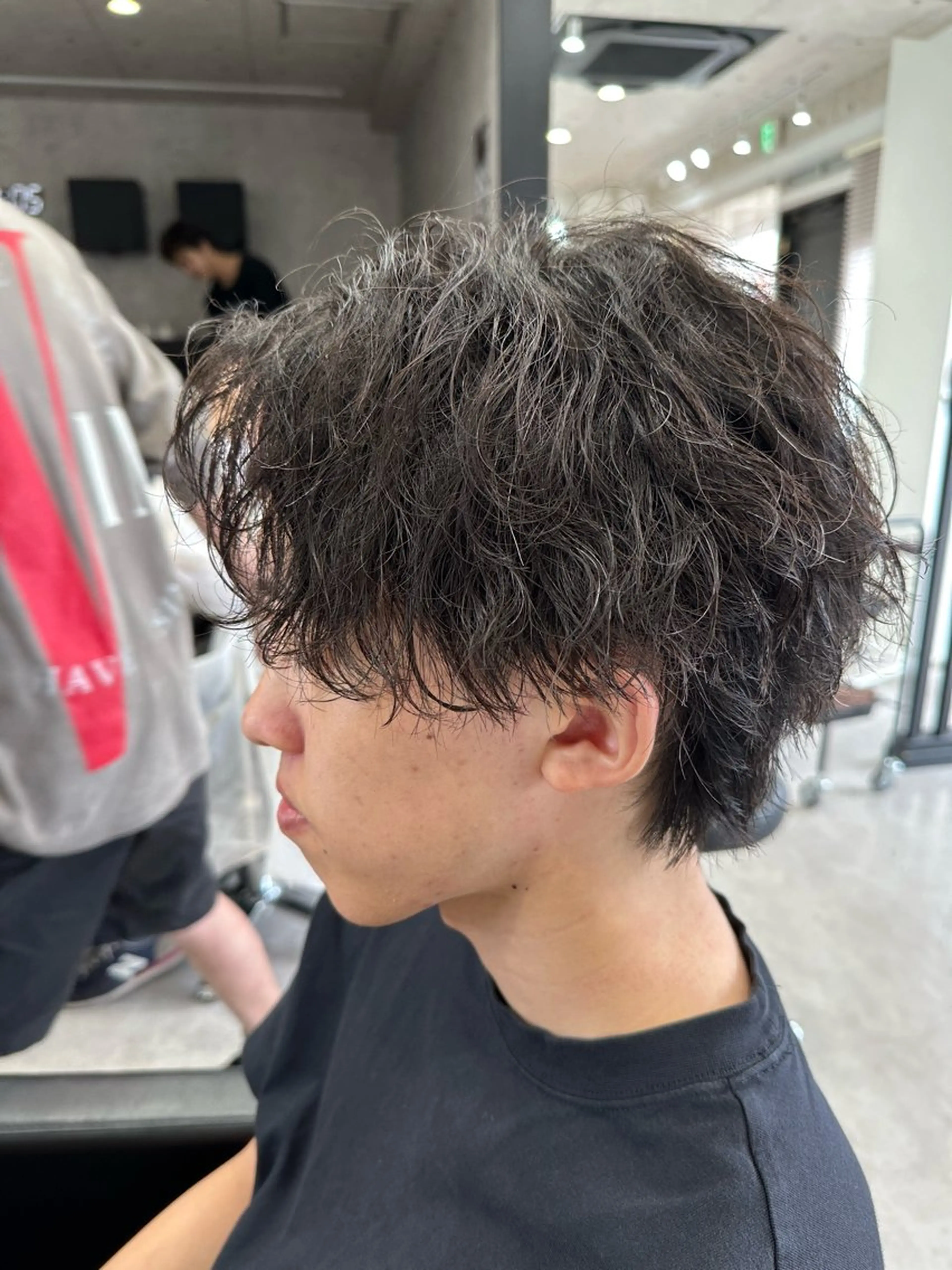 ショート パーマ メンズ メンズパーマ ツイストスパイラルパーマ スパイラルパーマ ユウ🪄 パーマ指名No1のヘアスタイル