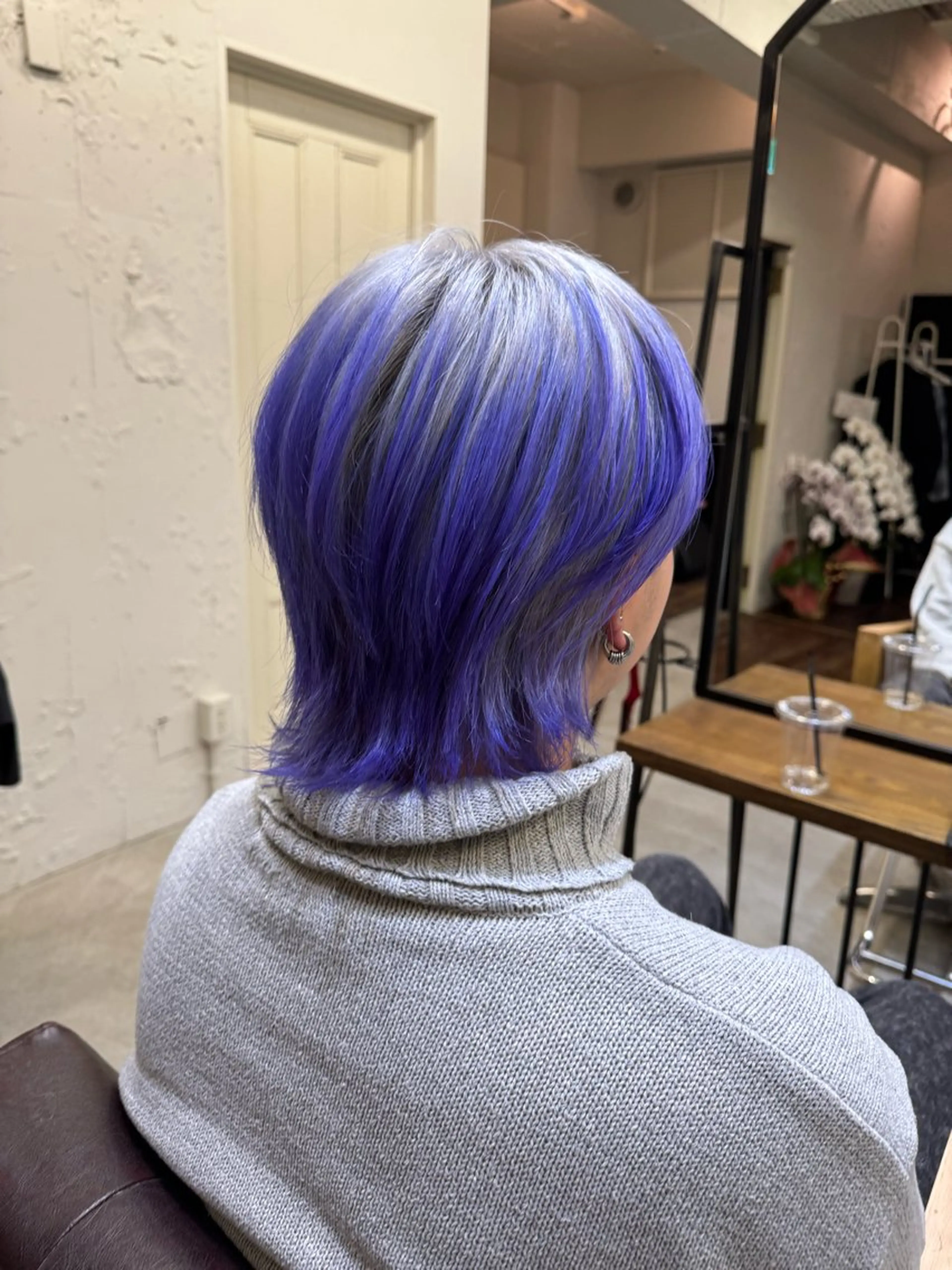 ミディアム カラー メンズ ミディアムパーマ センターパート ダウンパーマ フェードカット メンズハイライト カット ヘアカラー トリートメント 💈メンズ特化💈 TASUKUのヘアスタイル