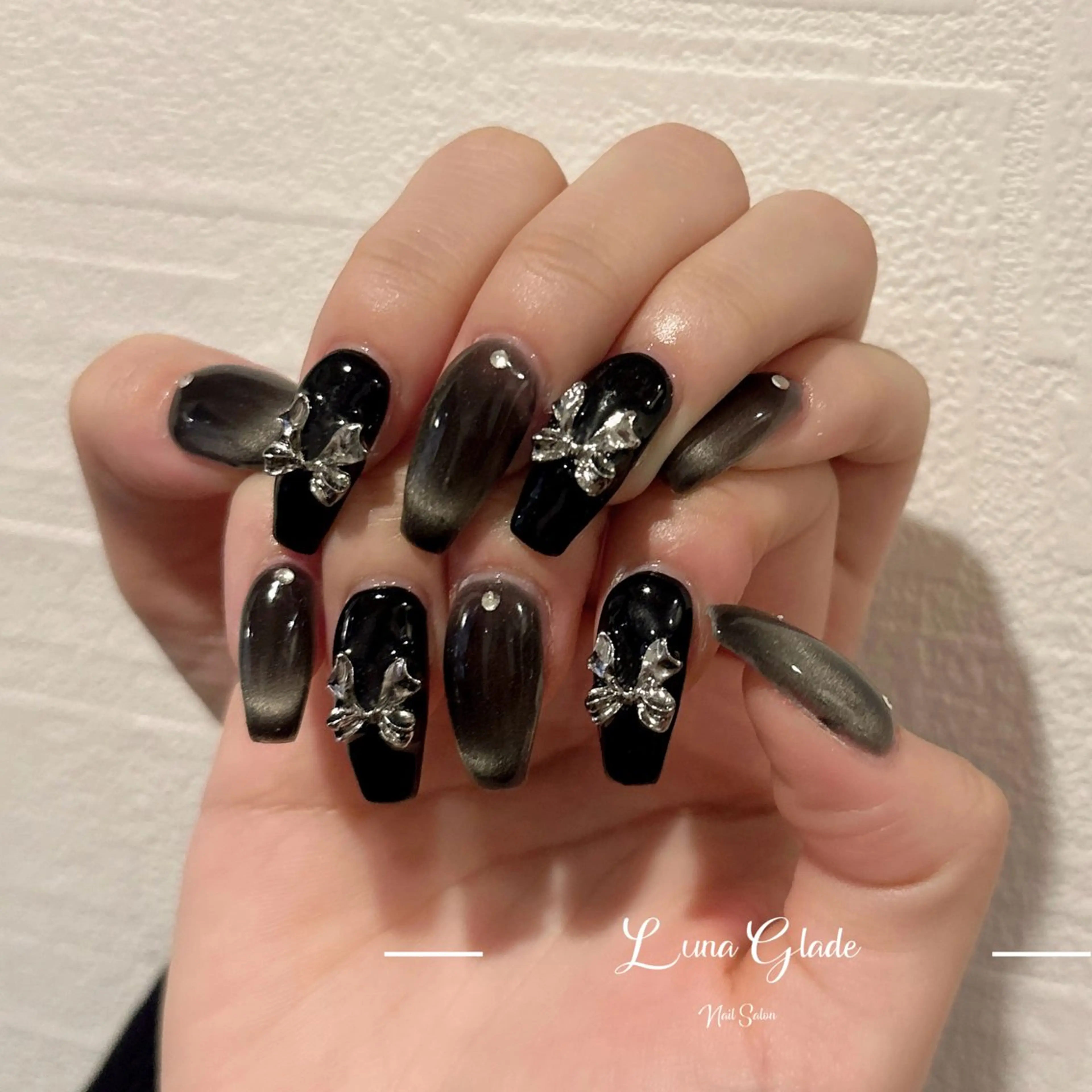 ネイル ハンドネイル Luna Gladeのネイルデザイン