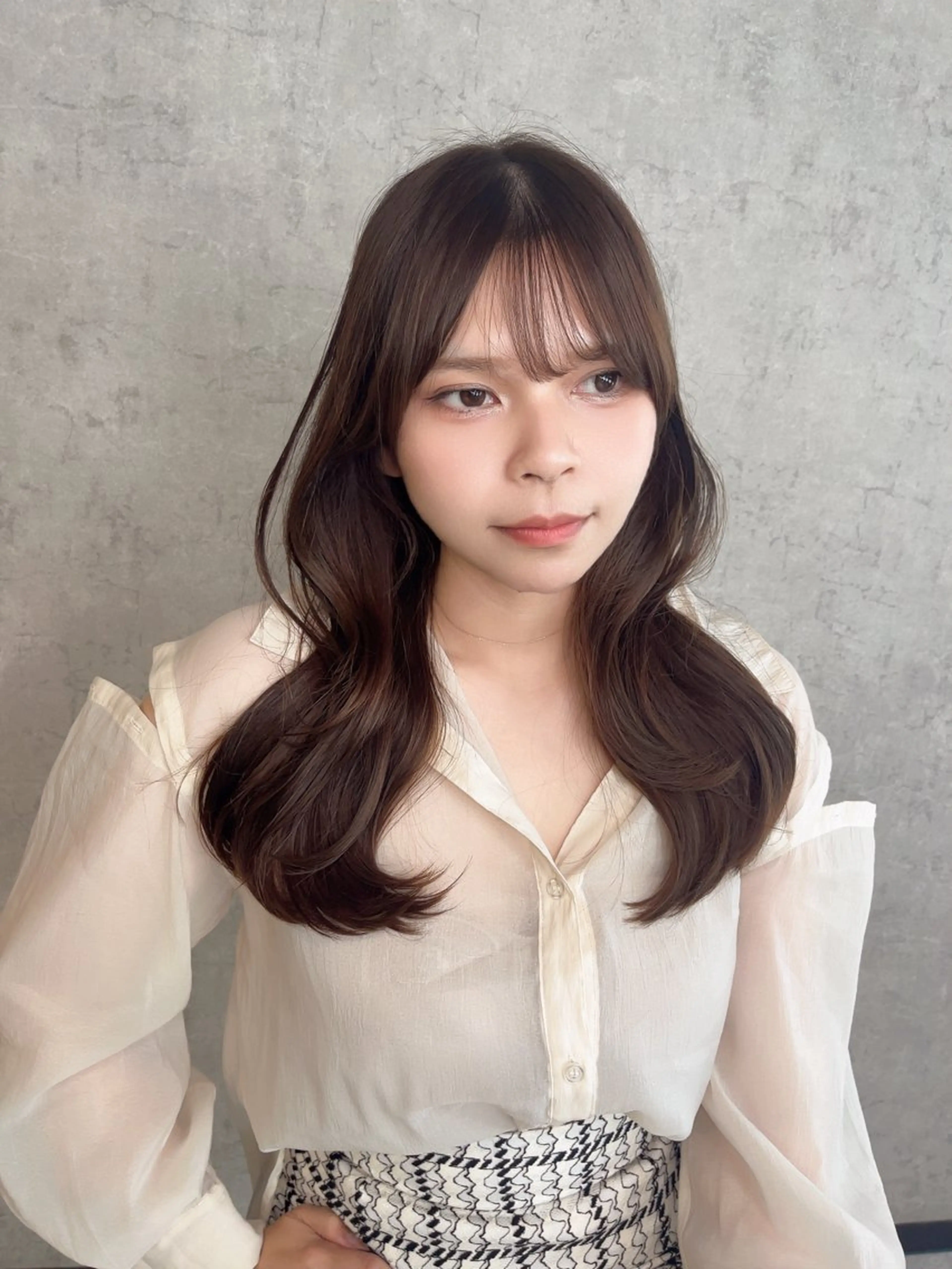 セミロング KAEDE🎀 カラー＆パーマ特化のヘアスタイル