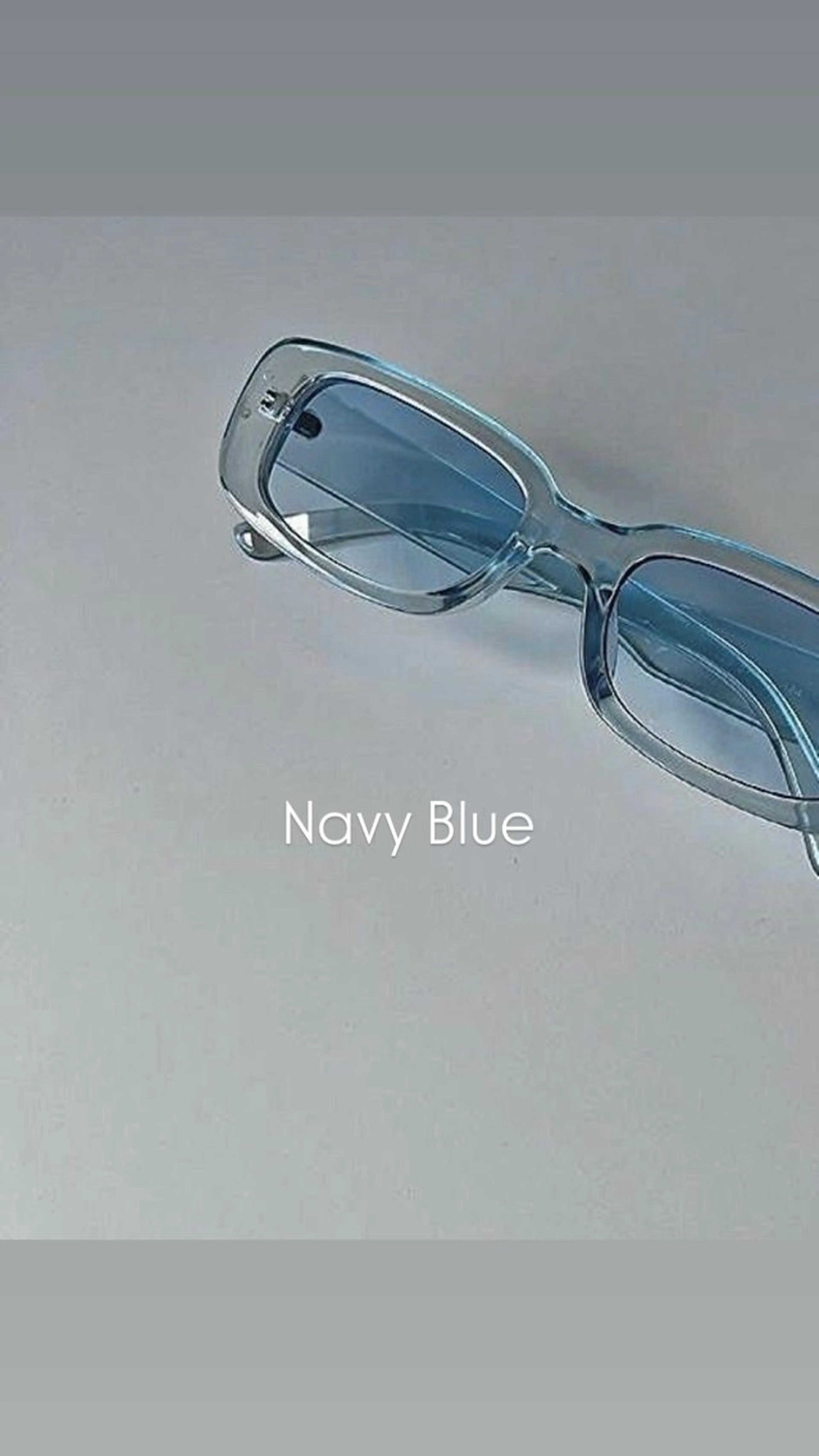 カラー レイヤー／ハイトーン /透明感/AKARIのヘアスタイル