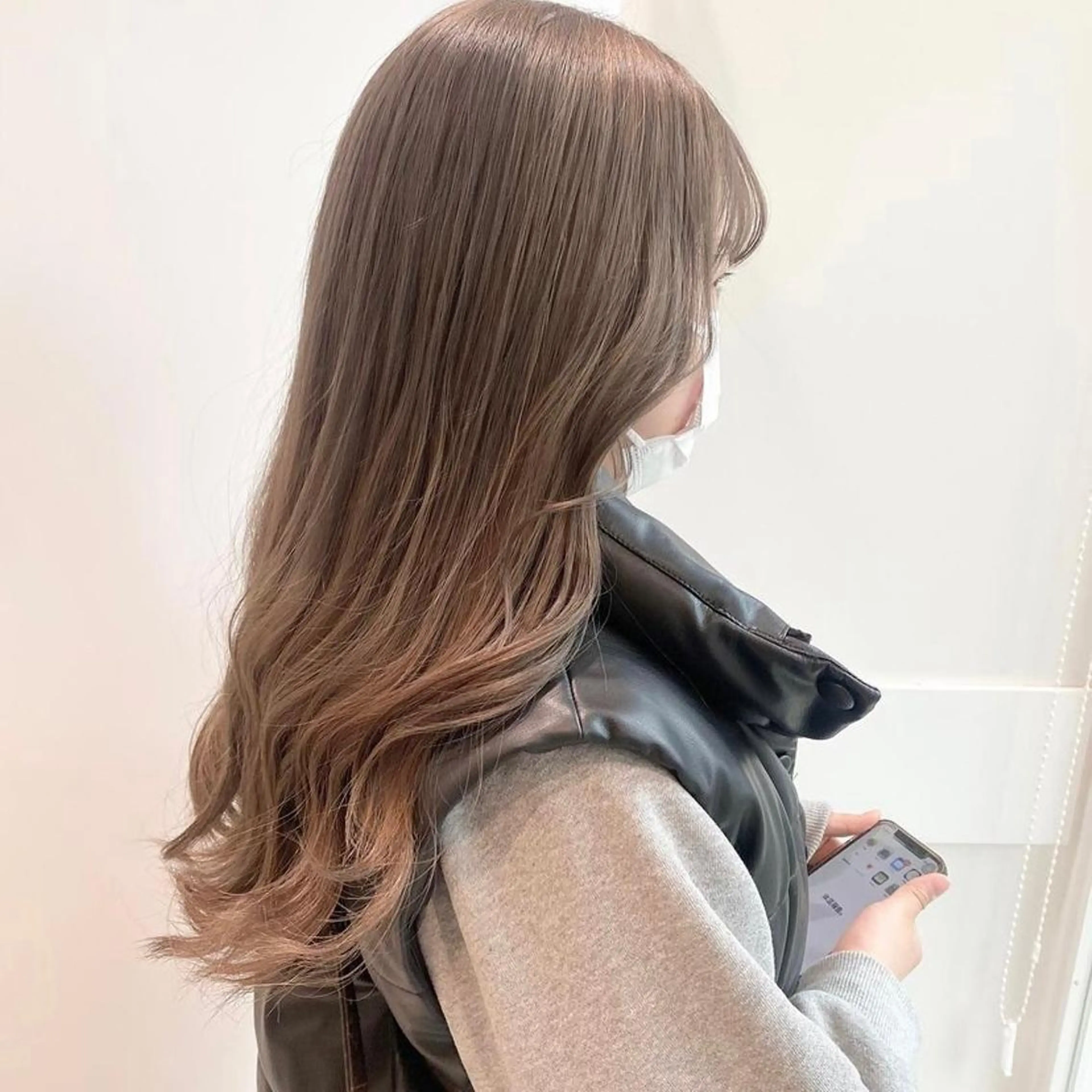 ロング カラー ウルフカット ハッシュカット/七海のヘアスタイル