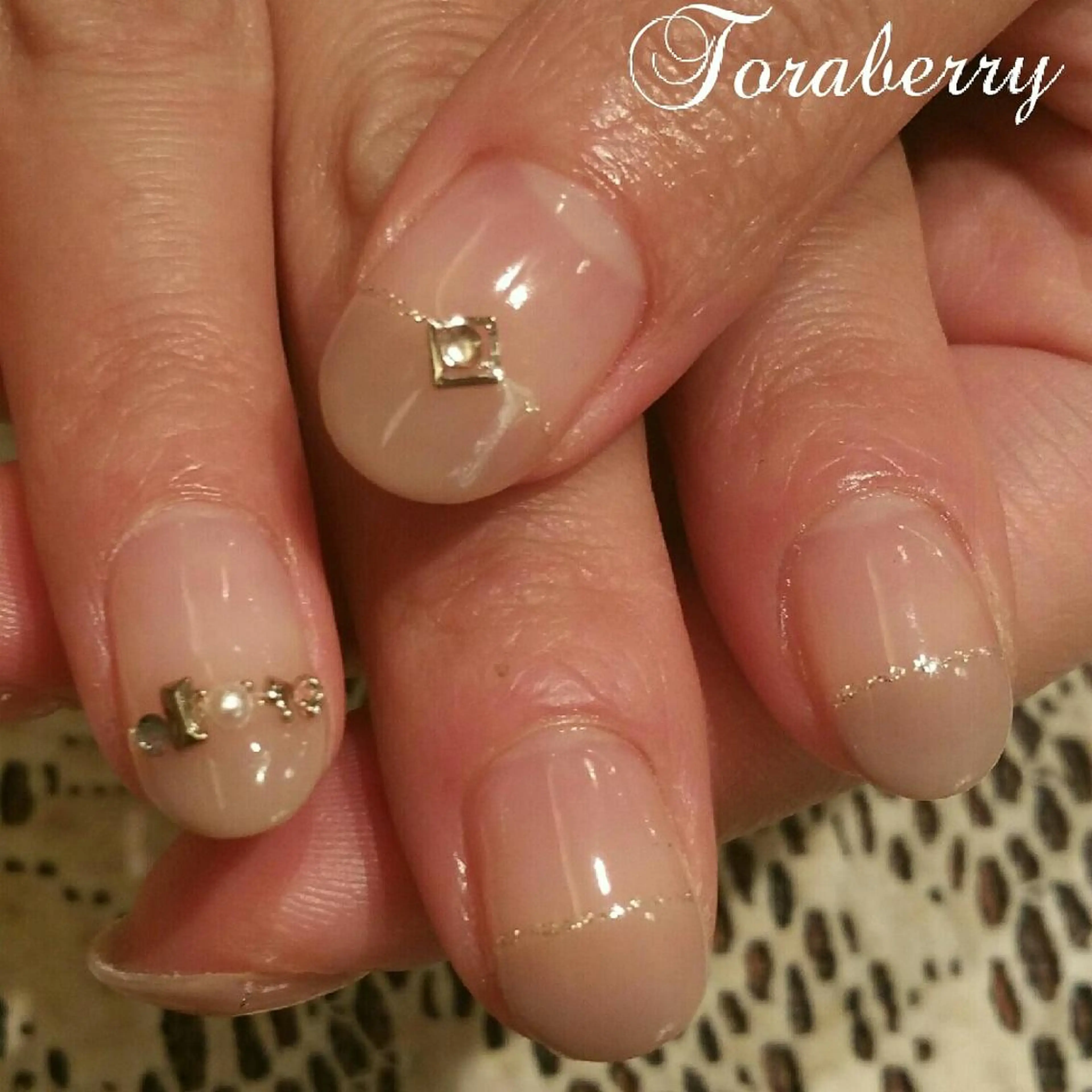 ネイル フレンチネイル ネイリスト なつみのネイルデザイン