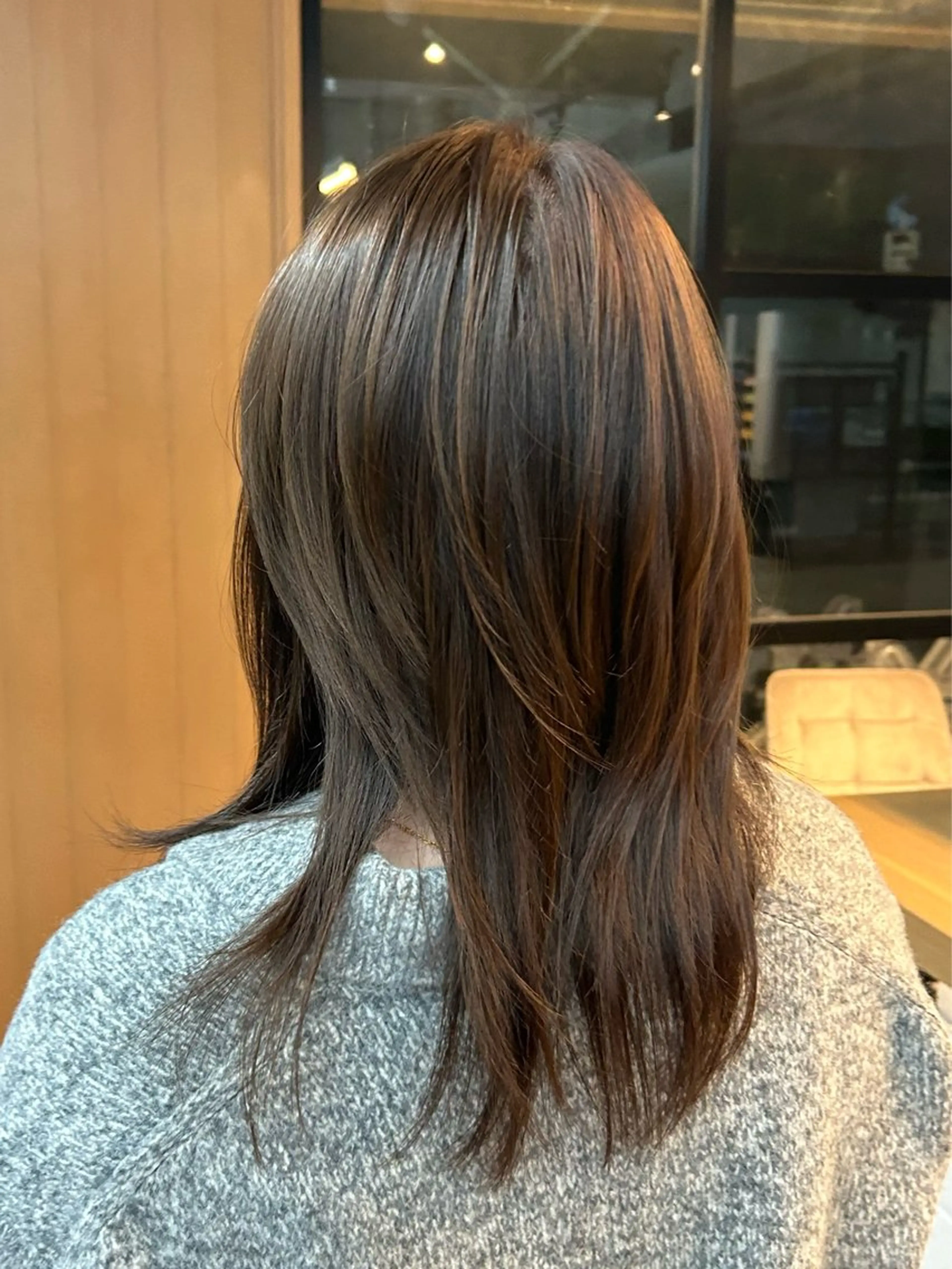 セミロング レイヤーカット カット トリートメント OAK溝の口 天使の輪👑YUKIのヘアスタイル