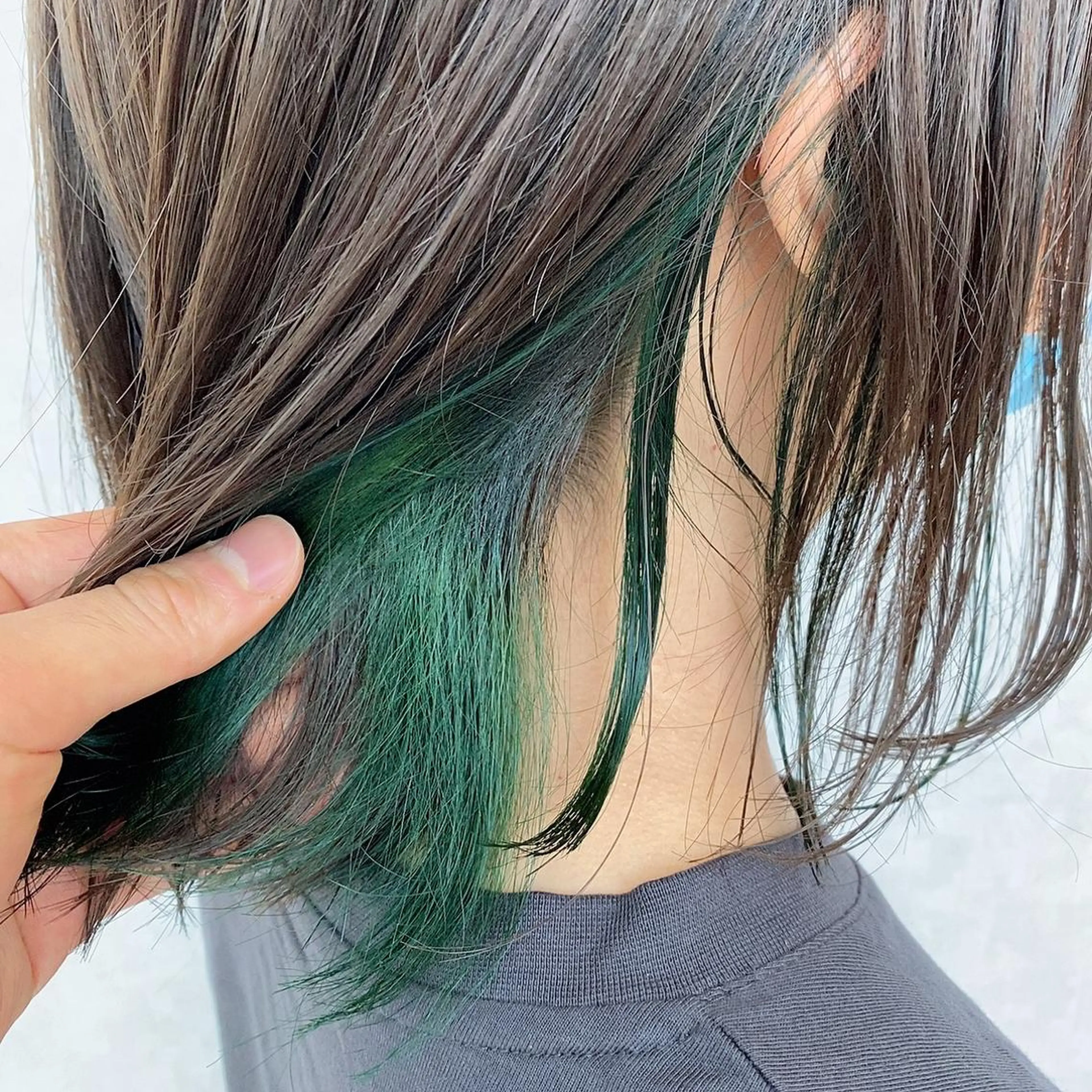 ミディアム 福岡縮毛矯正✨️ ストレート 向井和輝のヘアスタイル