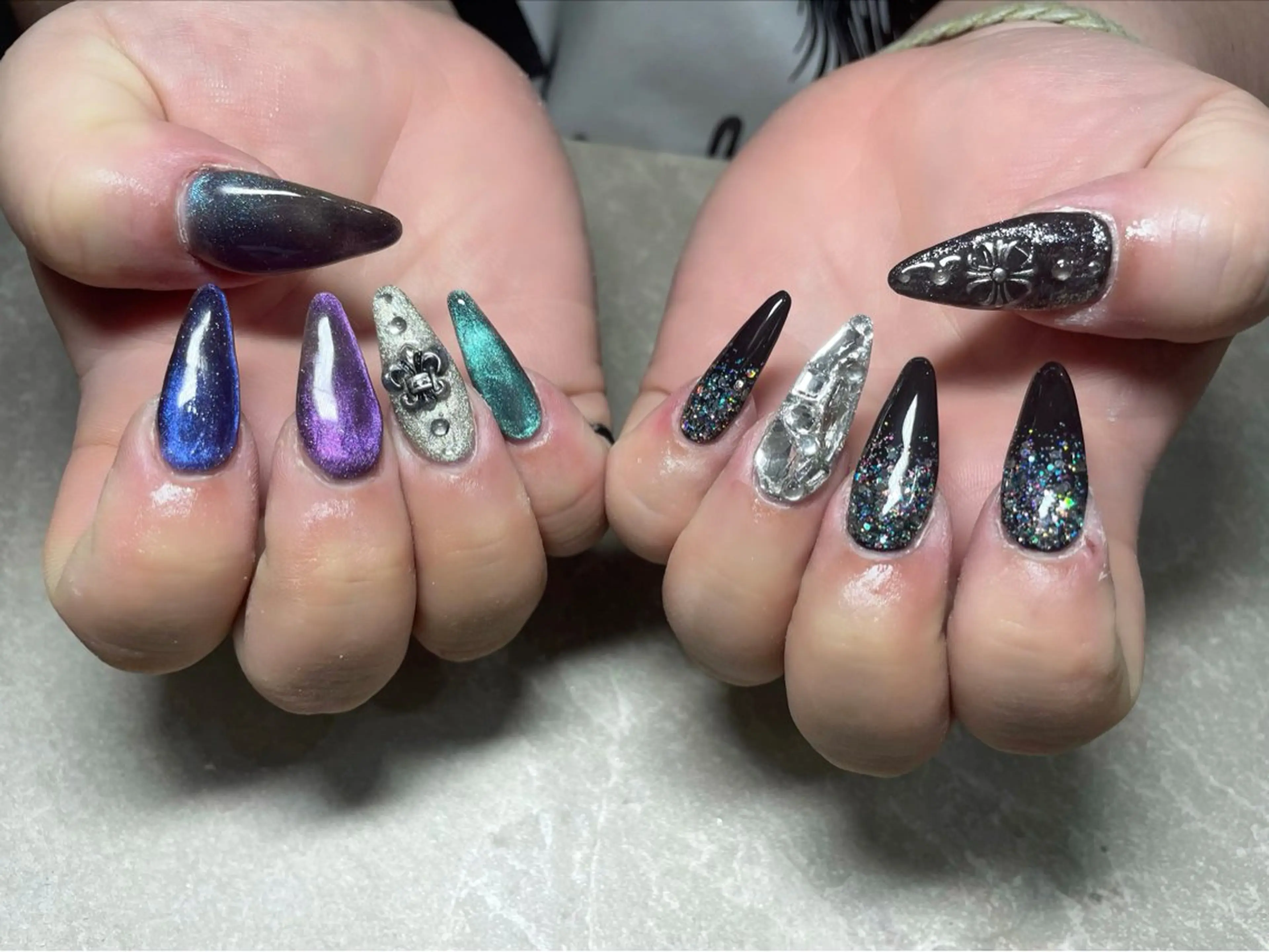 ネイル LAVISH nail salonのヘアスタイル