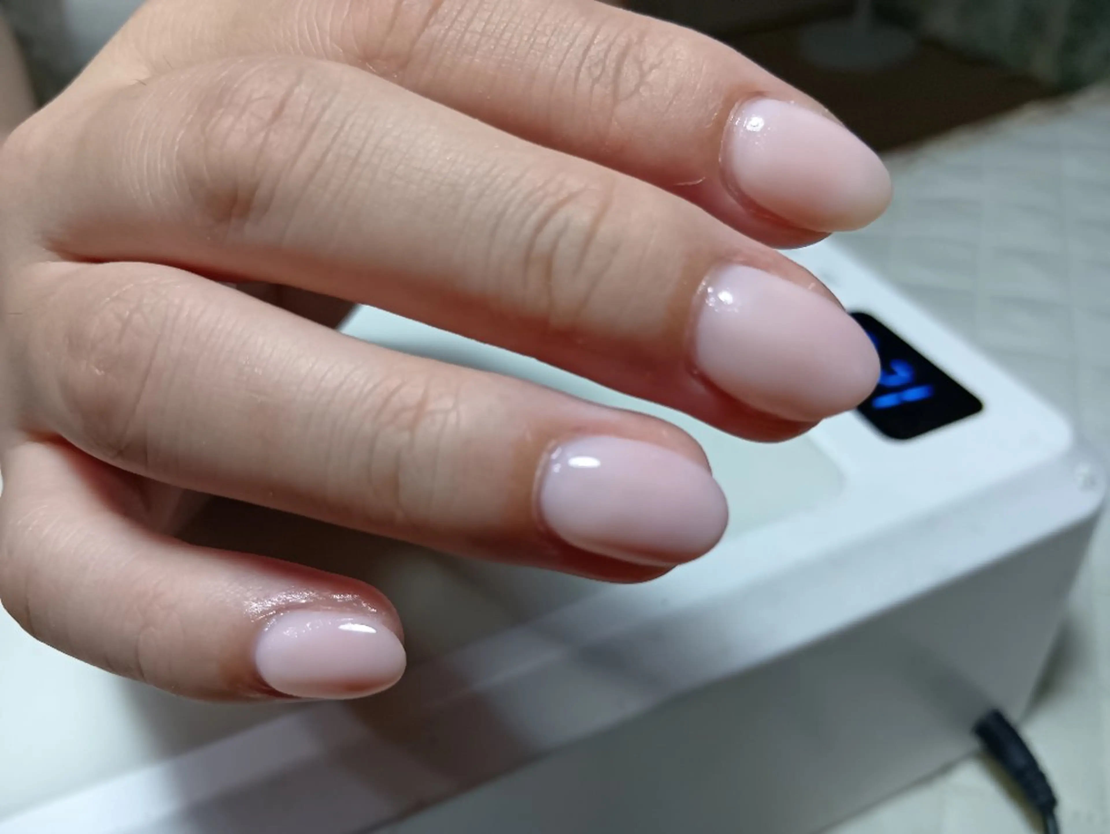 ネイル ワンカラーネイル Hina ネイルサロンのネイルデザイン