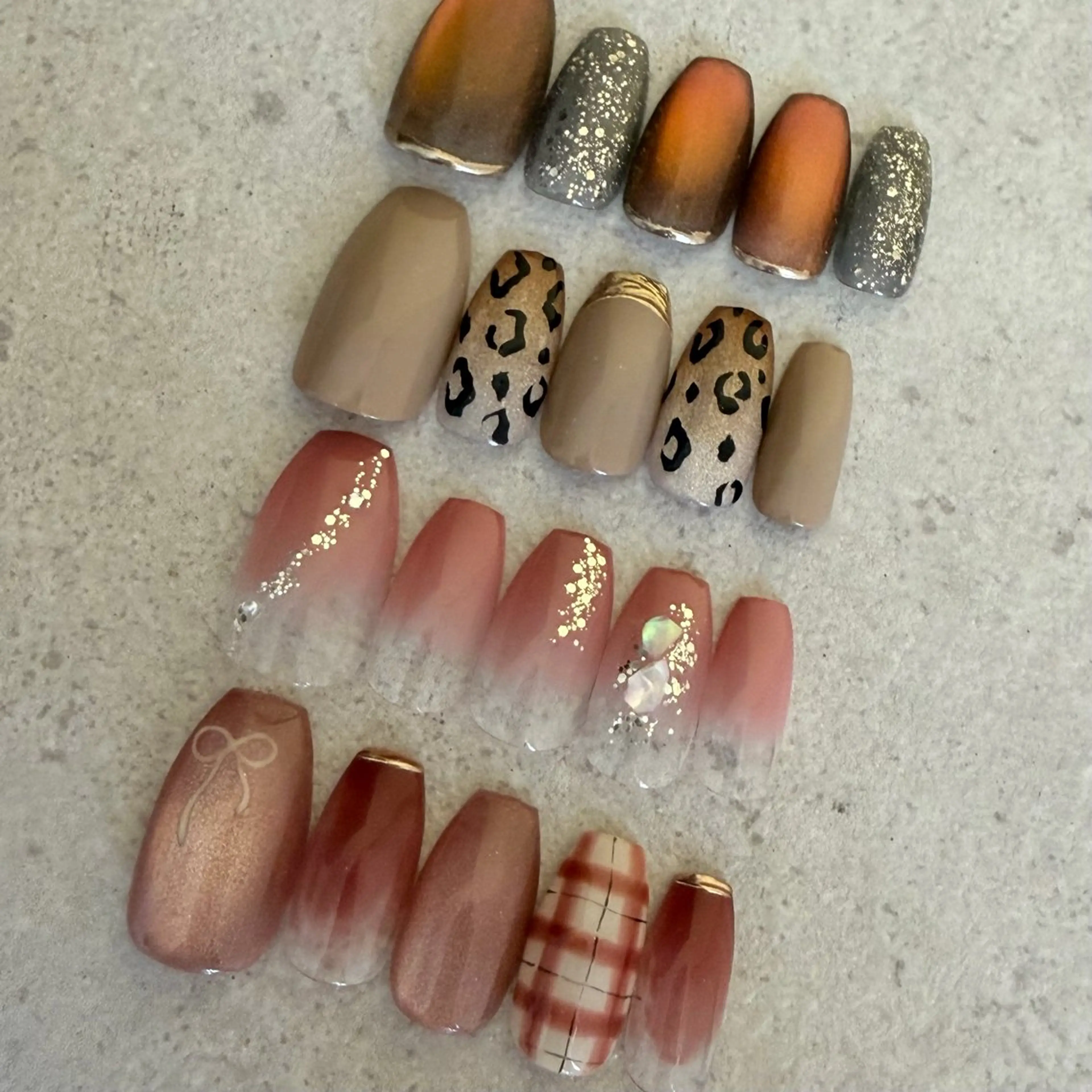 ネイル アニマル柄 アートネイル ジェルネイル ハンドネイル soleil所属・舞鶴 奈々美のネイルデザイン