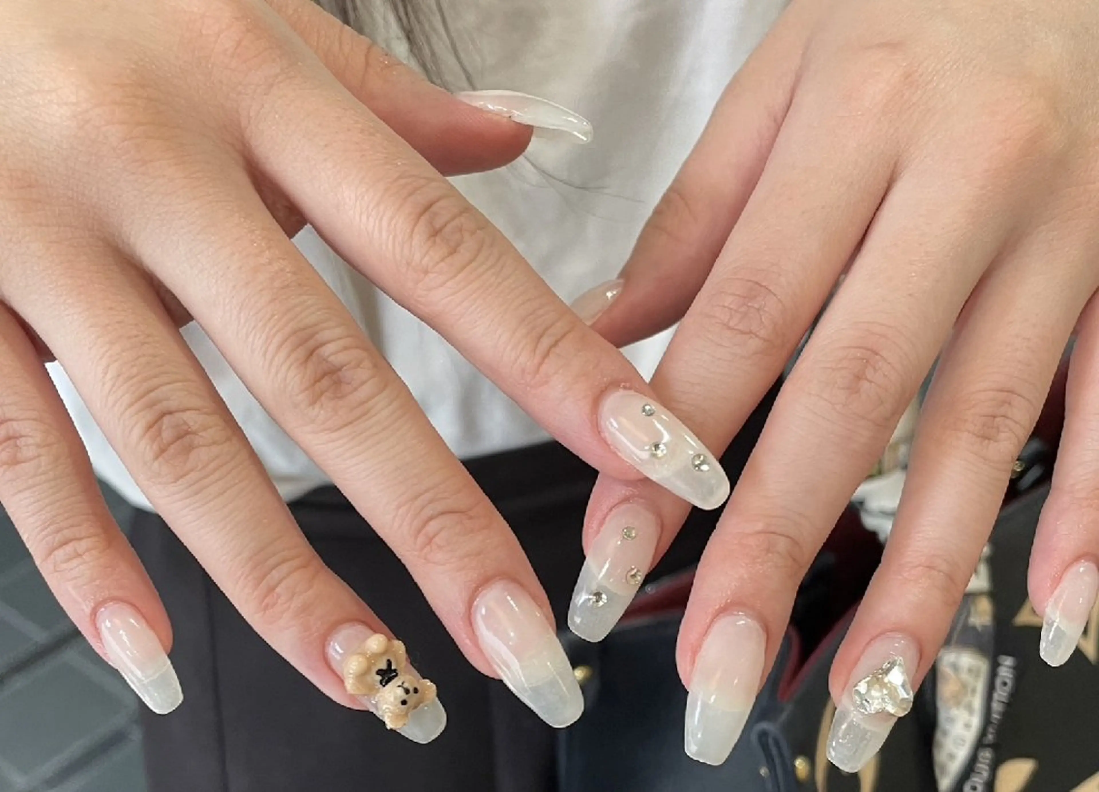 ネイル ガーリー ハンドネイル 心斎橋Salon Epokkuのネイルデザイン