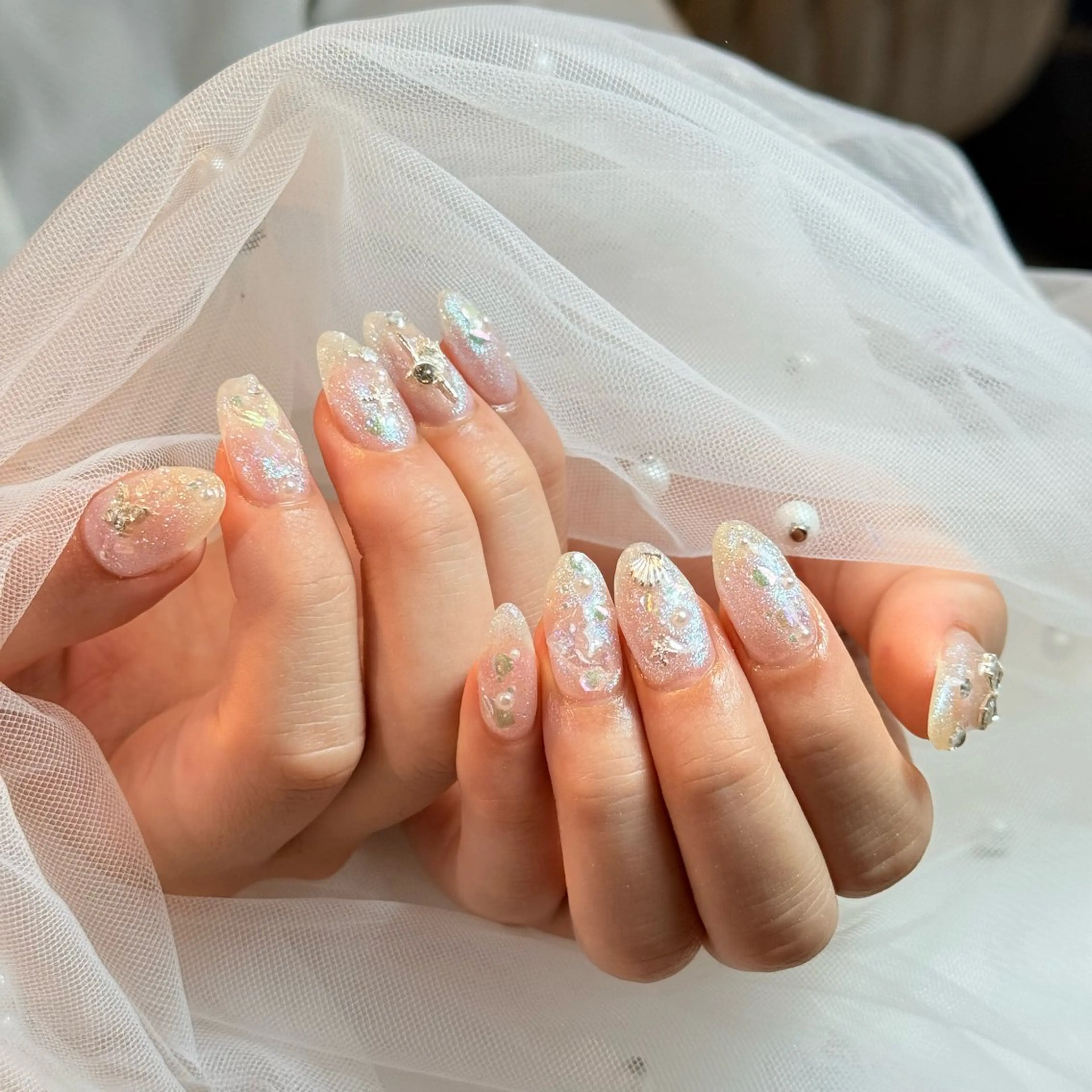 ネイル アートネイル チークネイル フレンチネイル グラデーション キラキラネイル ハンドネイル Risa_ Nailのネイルデザイン