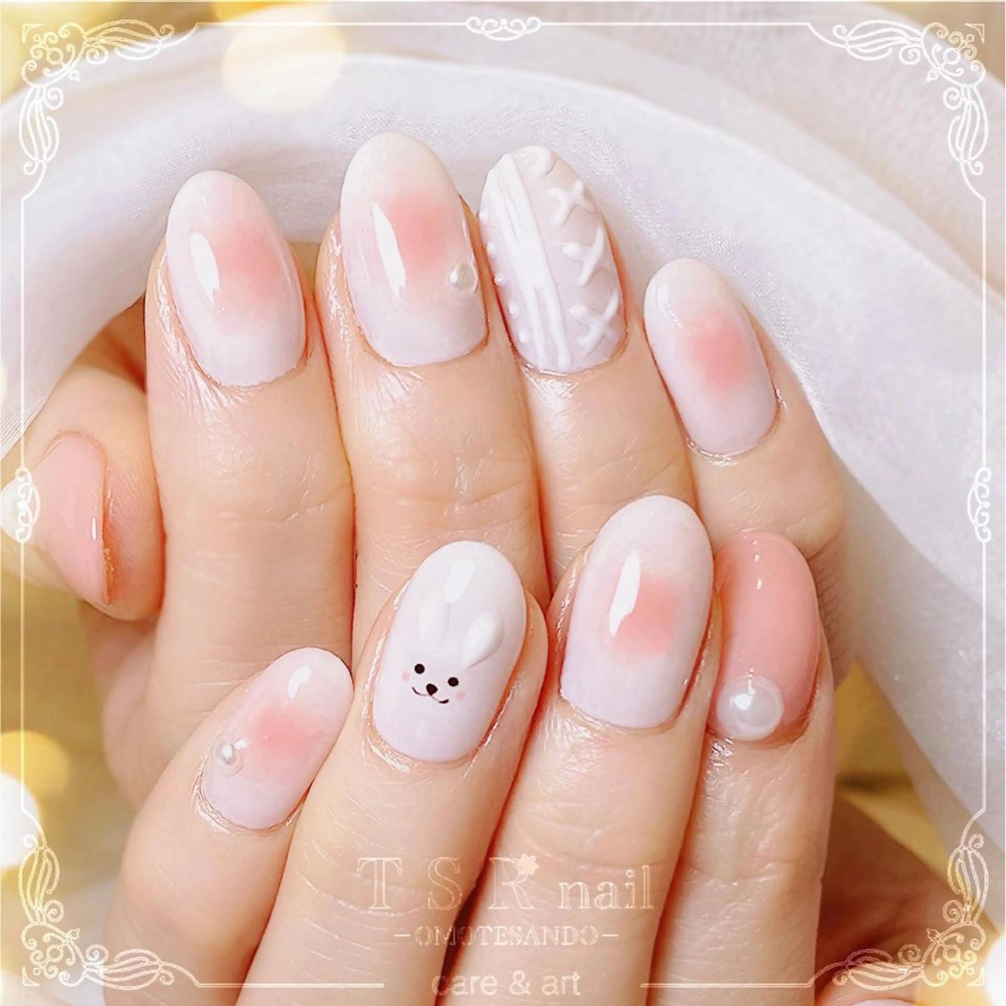 ネイル チークネイル 爪咲 りり花のネイルデザイン