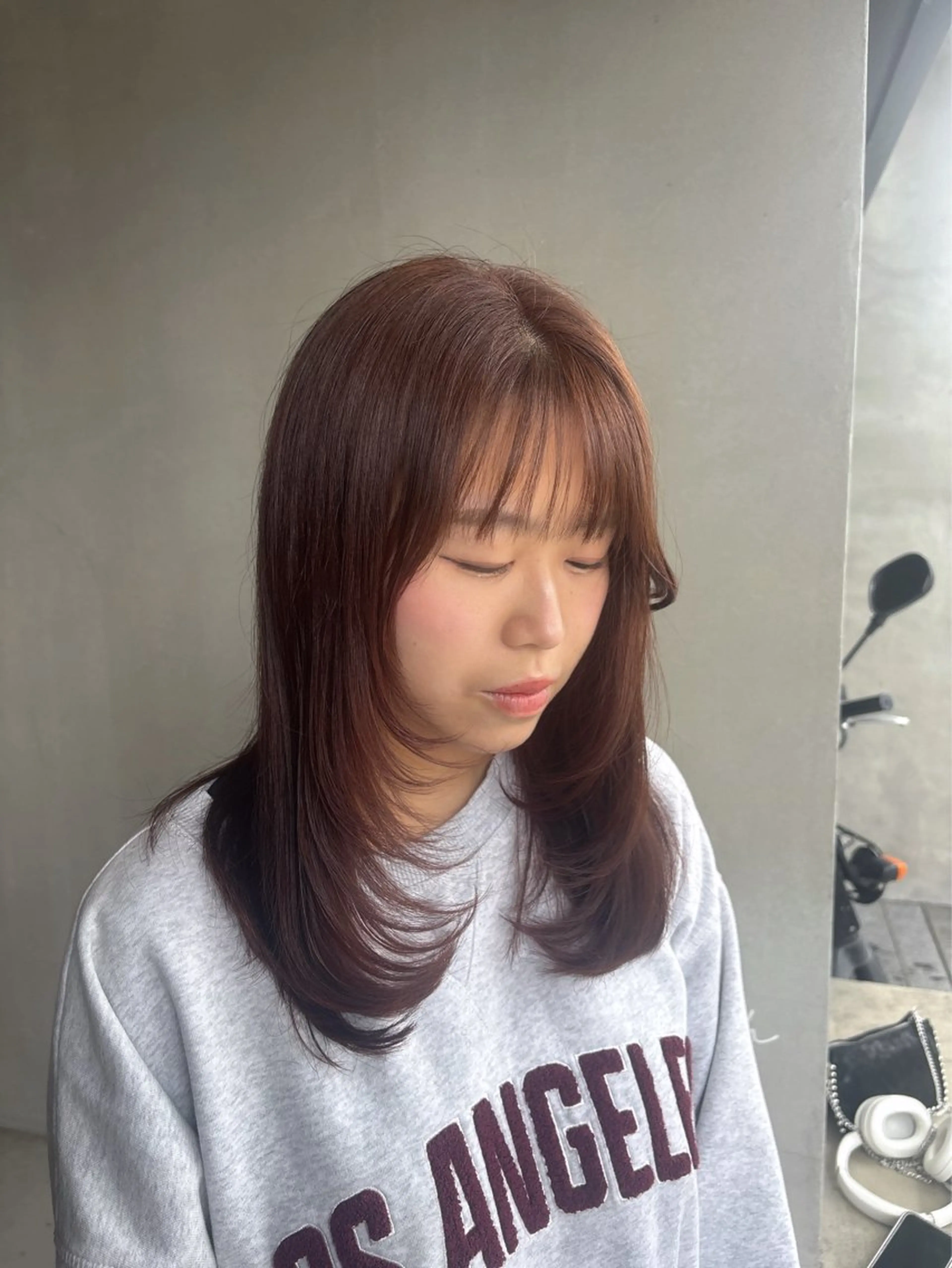 セミロング 顔まわりレイヤー 韓国風ヘア レイヤーカット カット ヘアカラー 🎀韓国レイヤー/透 明感カラー/airiのヘアスタイル