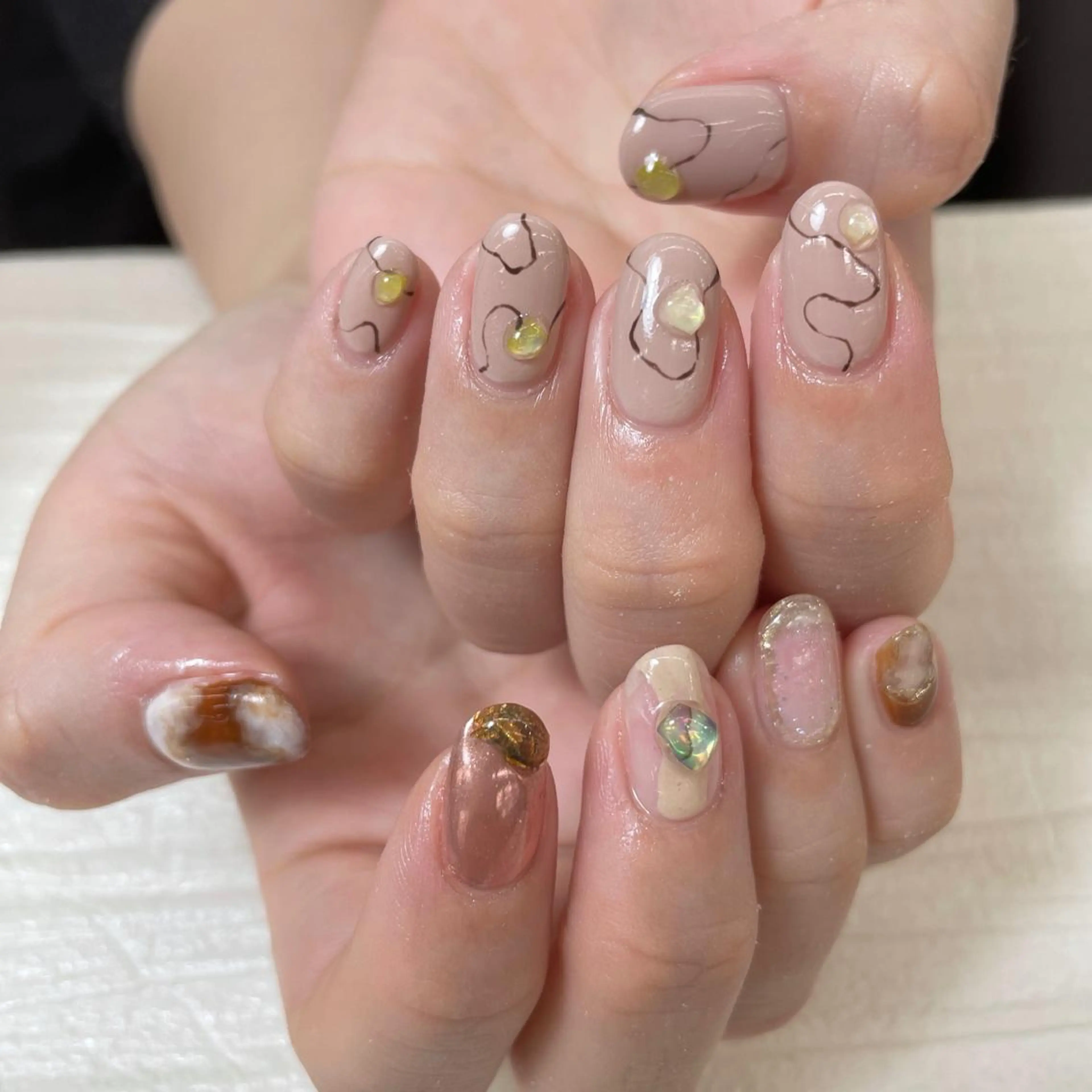 ネイル 持ち込み ニュアンスネイル MINORI Nail&Waxのネイルデザイン