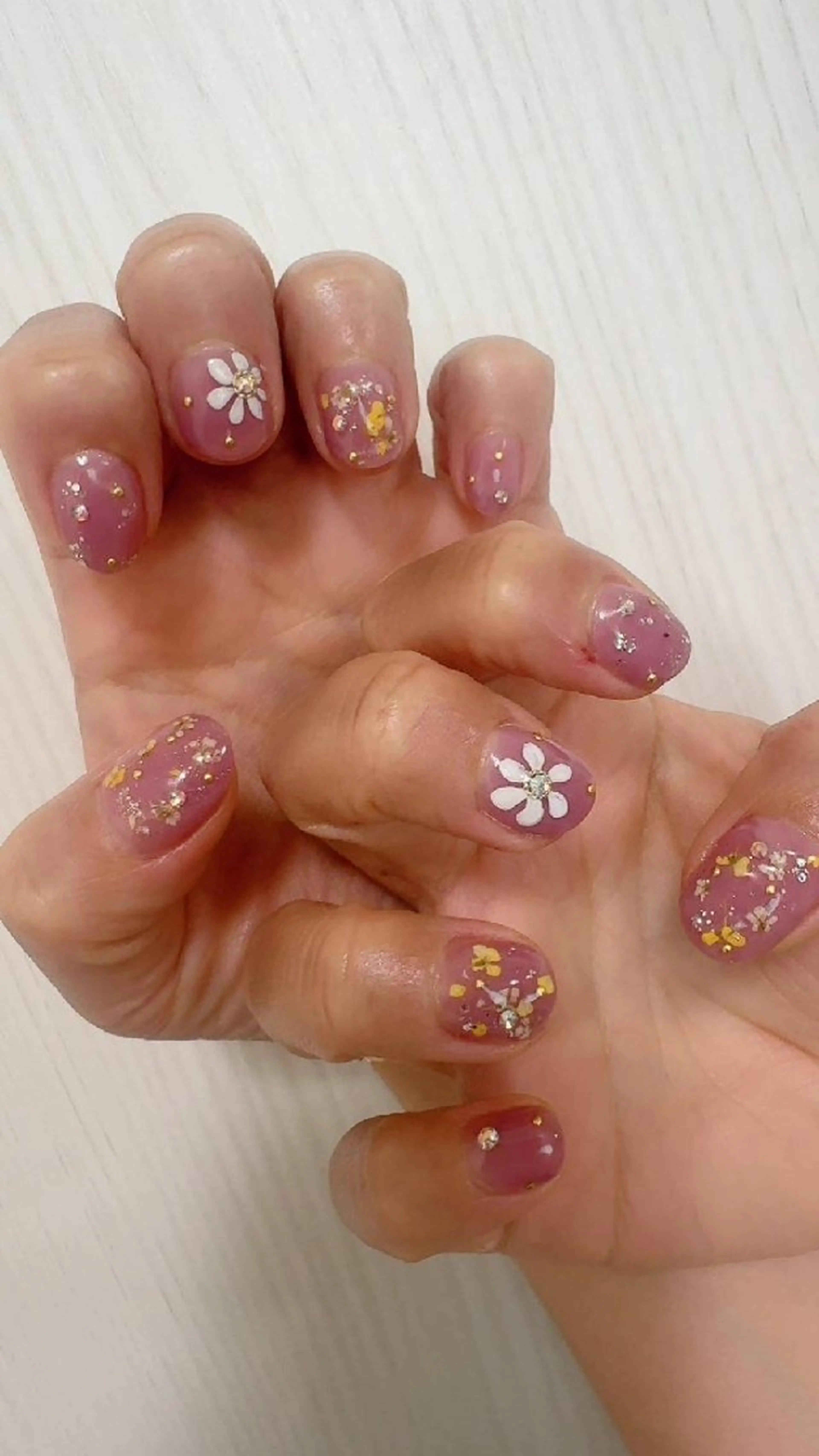 ネイル Fleur 【フルール】のネイルデザイン