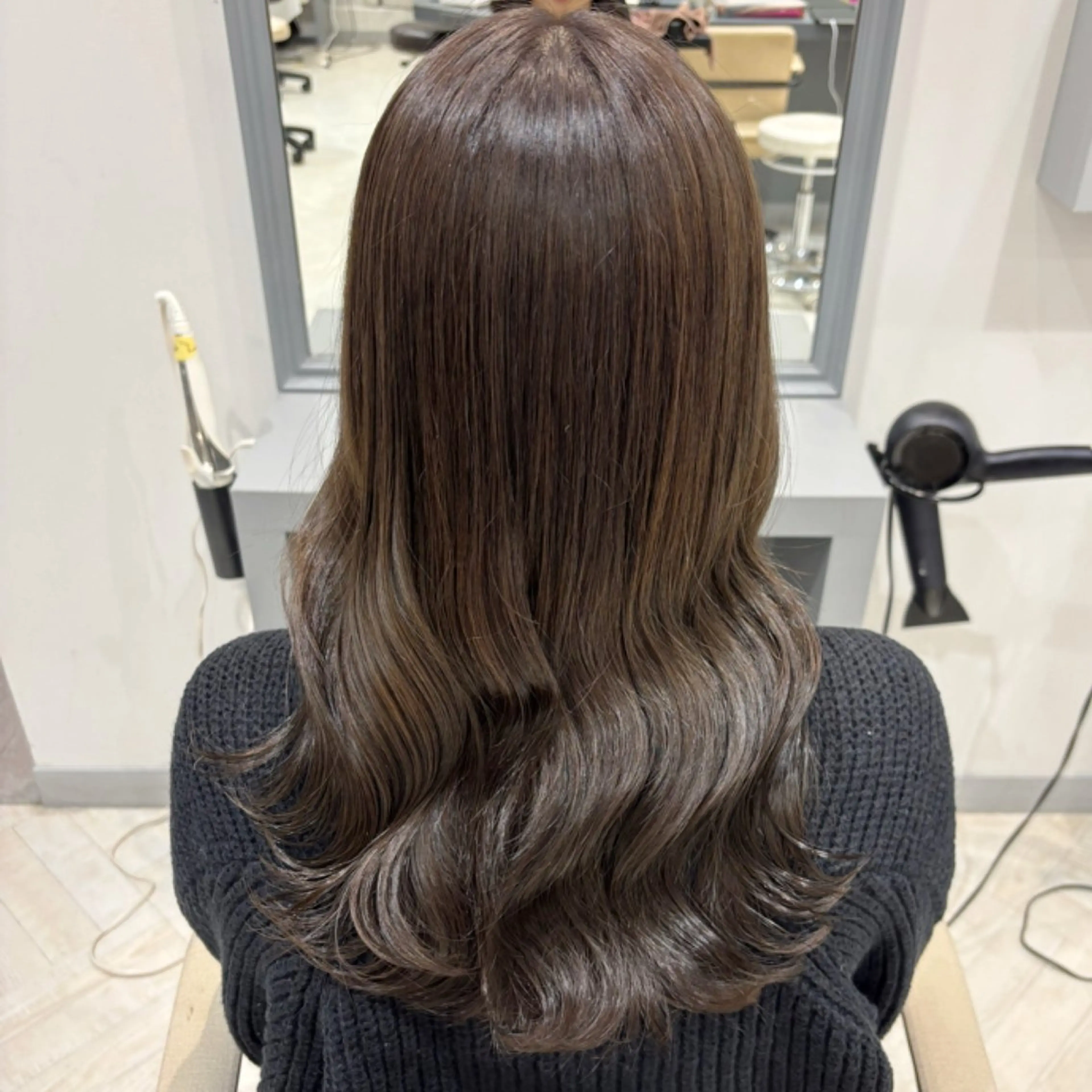 セミロング カラー ベージュカラー 髪質改善個室salon N  北千住所属・オリーブカラー/ ピンクカラー/みさきのヘアスタイル