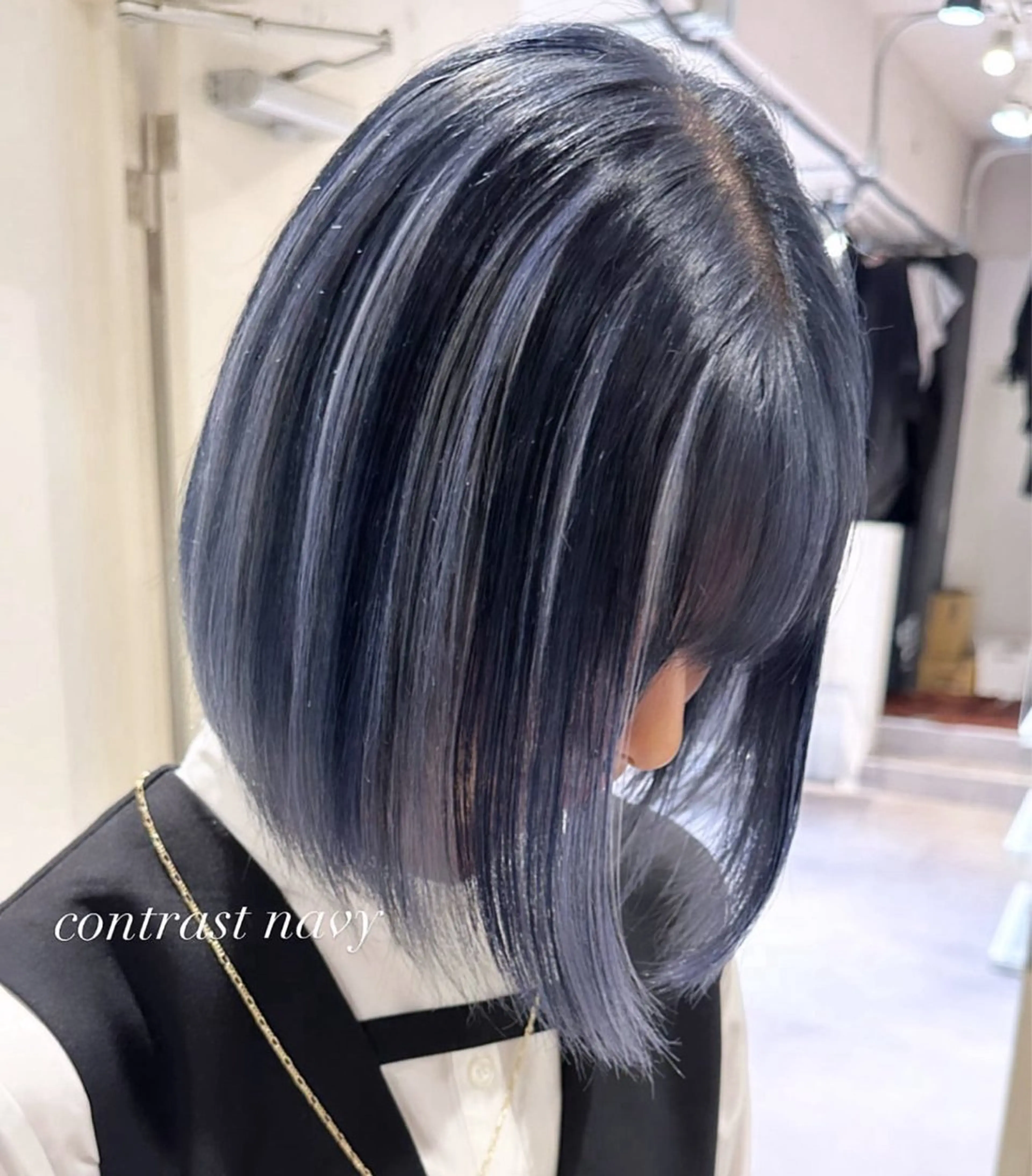 セミロング カラー アディクシーカラー 黒髪 ブリーチ ブルーカラー ブルーブラック ヒロミ/ミルクティー /ブロンド/ピンクのヘアスタイル