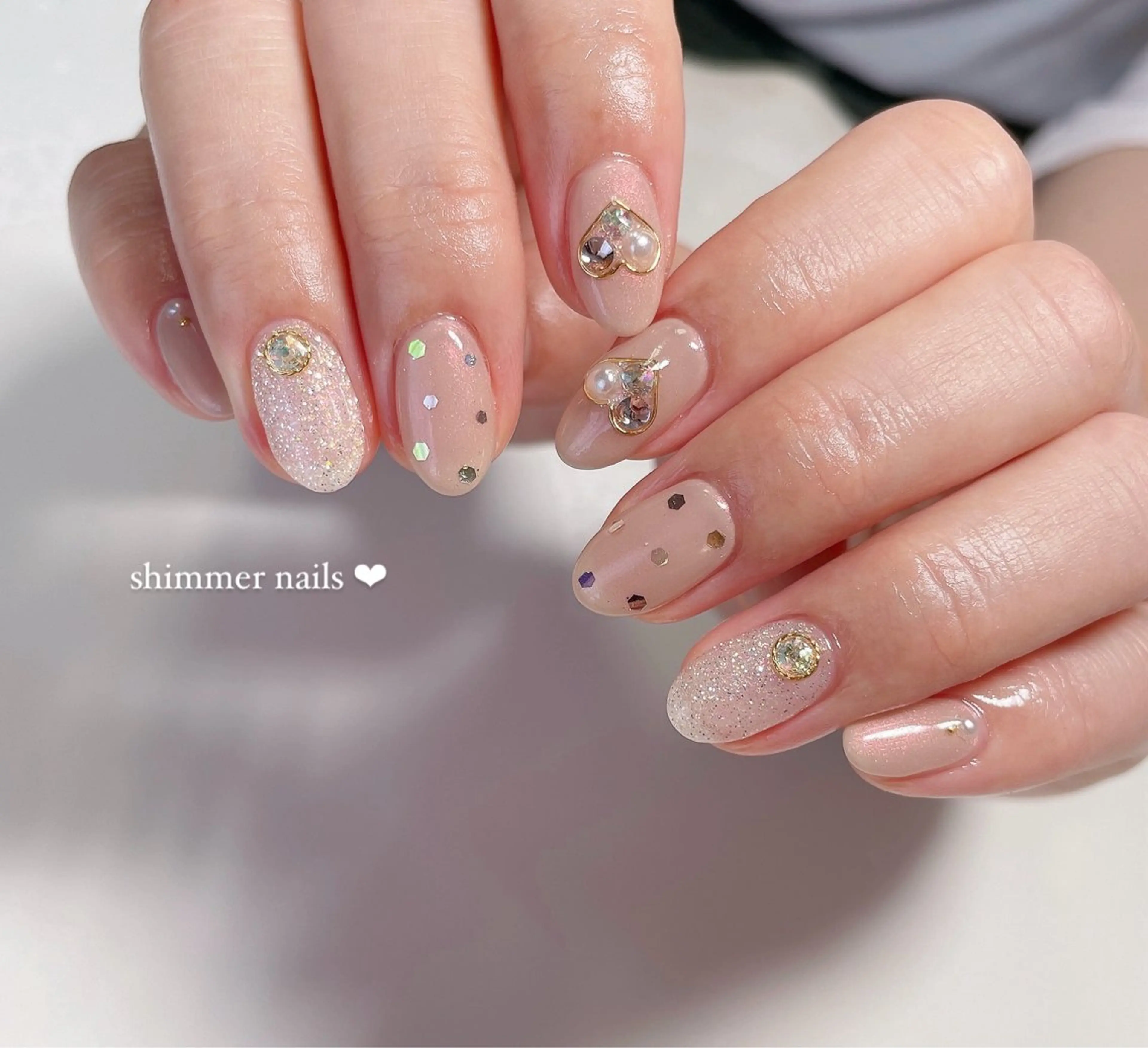 ネイル ハート ストーンネイル shimmer nailsのネイルデザイン