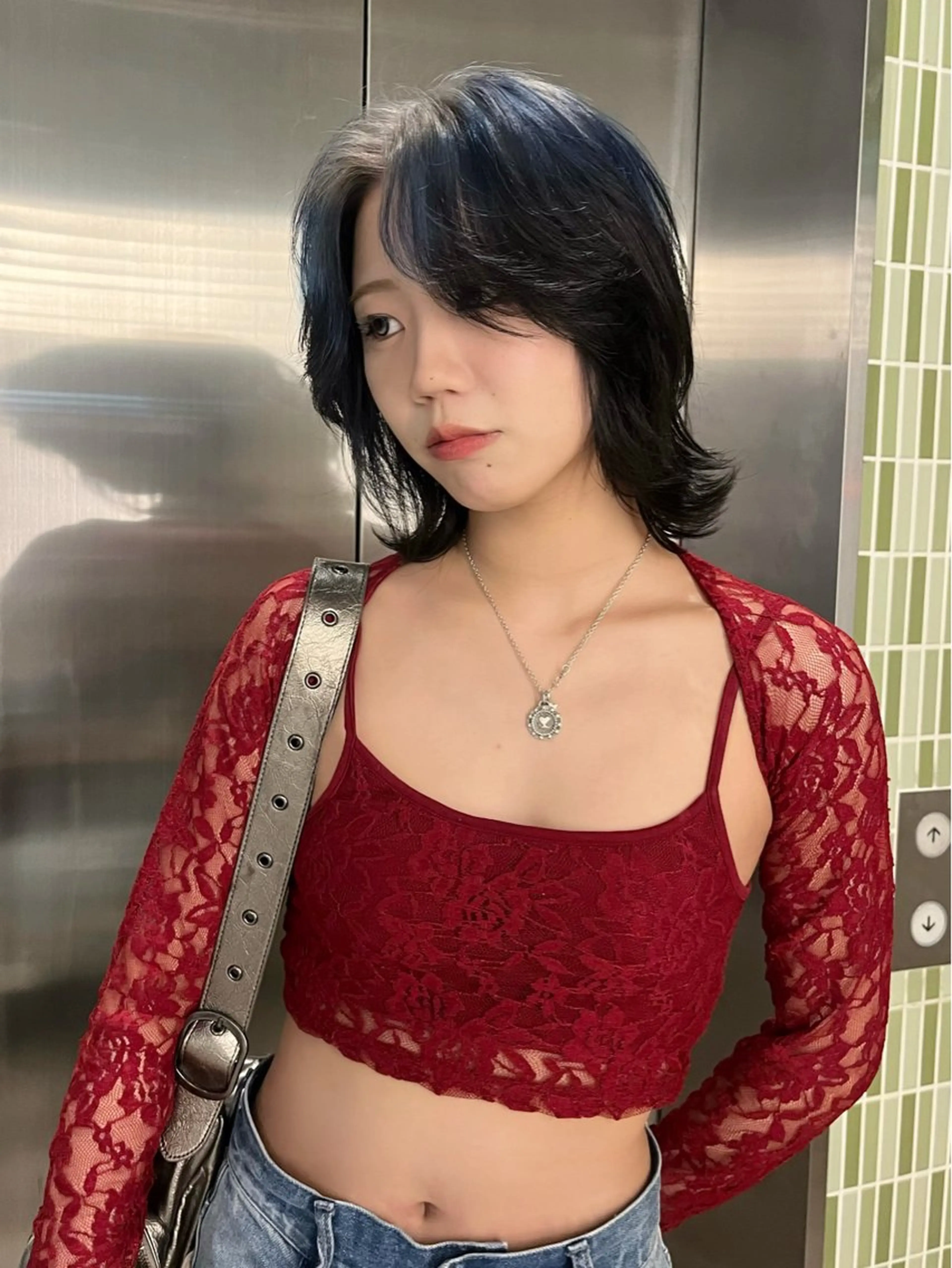 ミディアム カラー カット ヘアカラー トリートメント AMI🎀韓国ヘア 透明感カラーのヘアスタイル