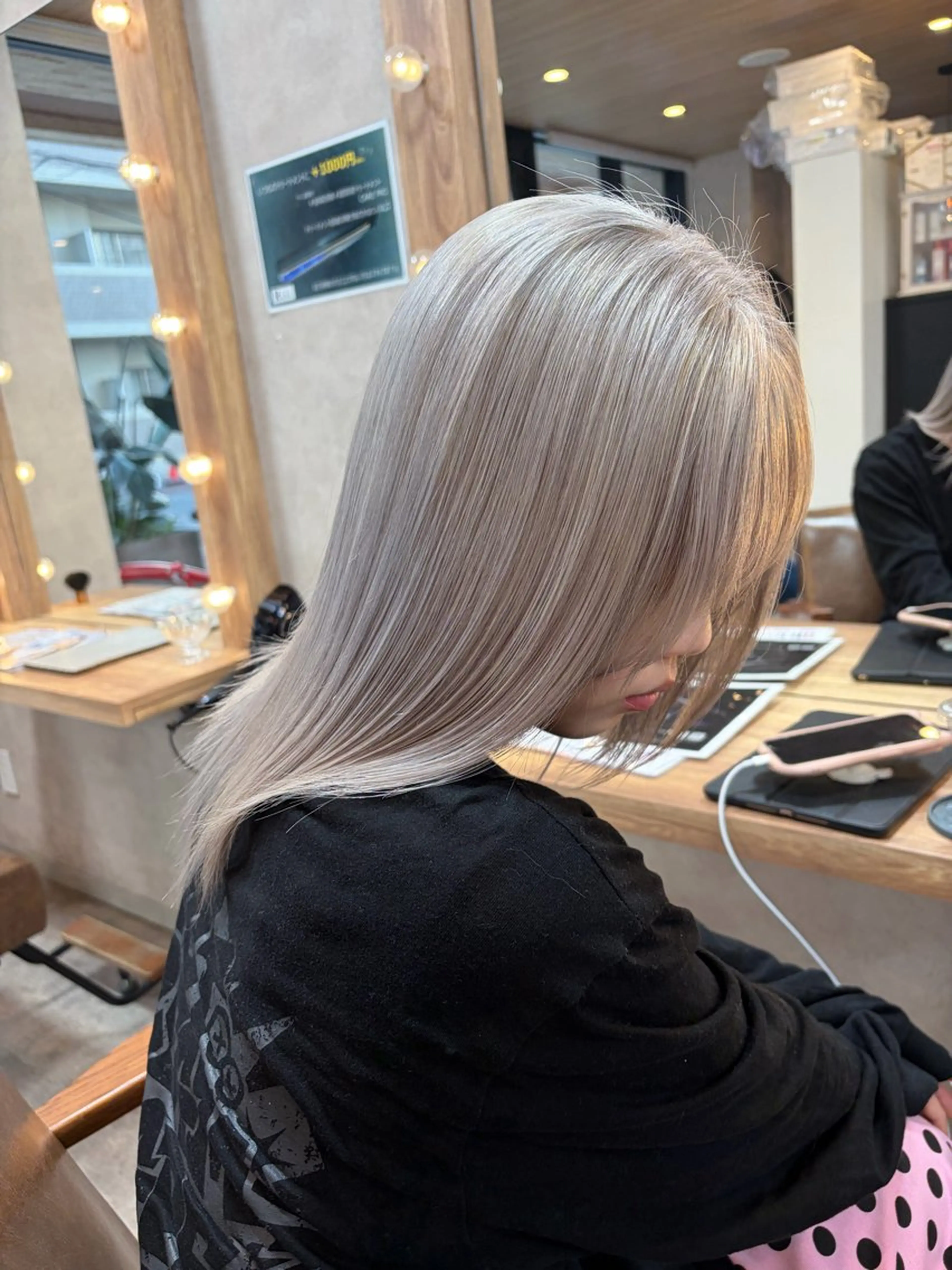 ミディアム ヘアカラー トリートメント 🔖RIENS /renaのヘアスタイル