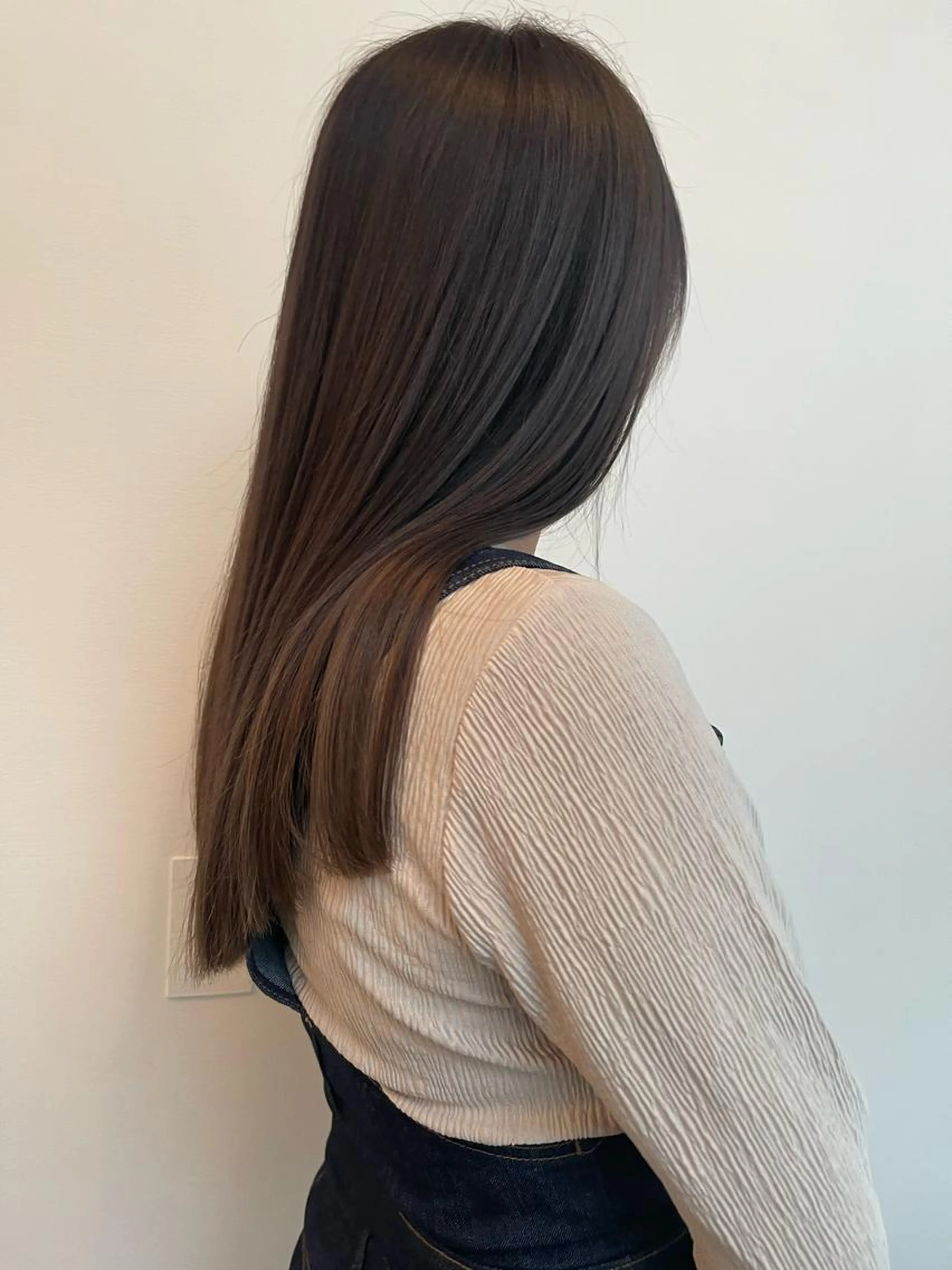 🪩平日限定🪩透明感カラー＋髪質改善サブリミックトリートメント🧴の写真