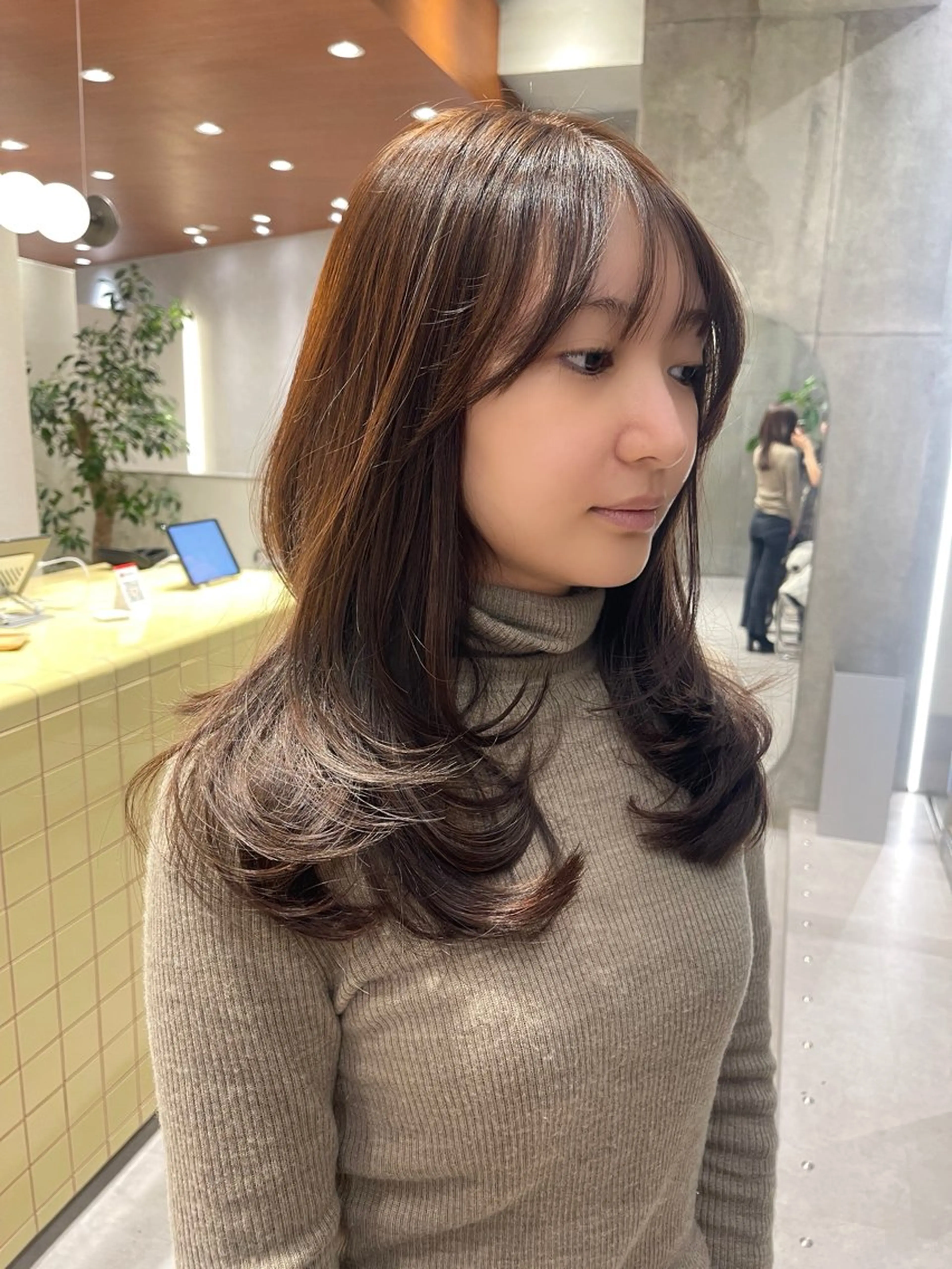 セミロング レイヤーカット ラベンダー/レイヤー スタイル🤎mamiのヘアスタイル