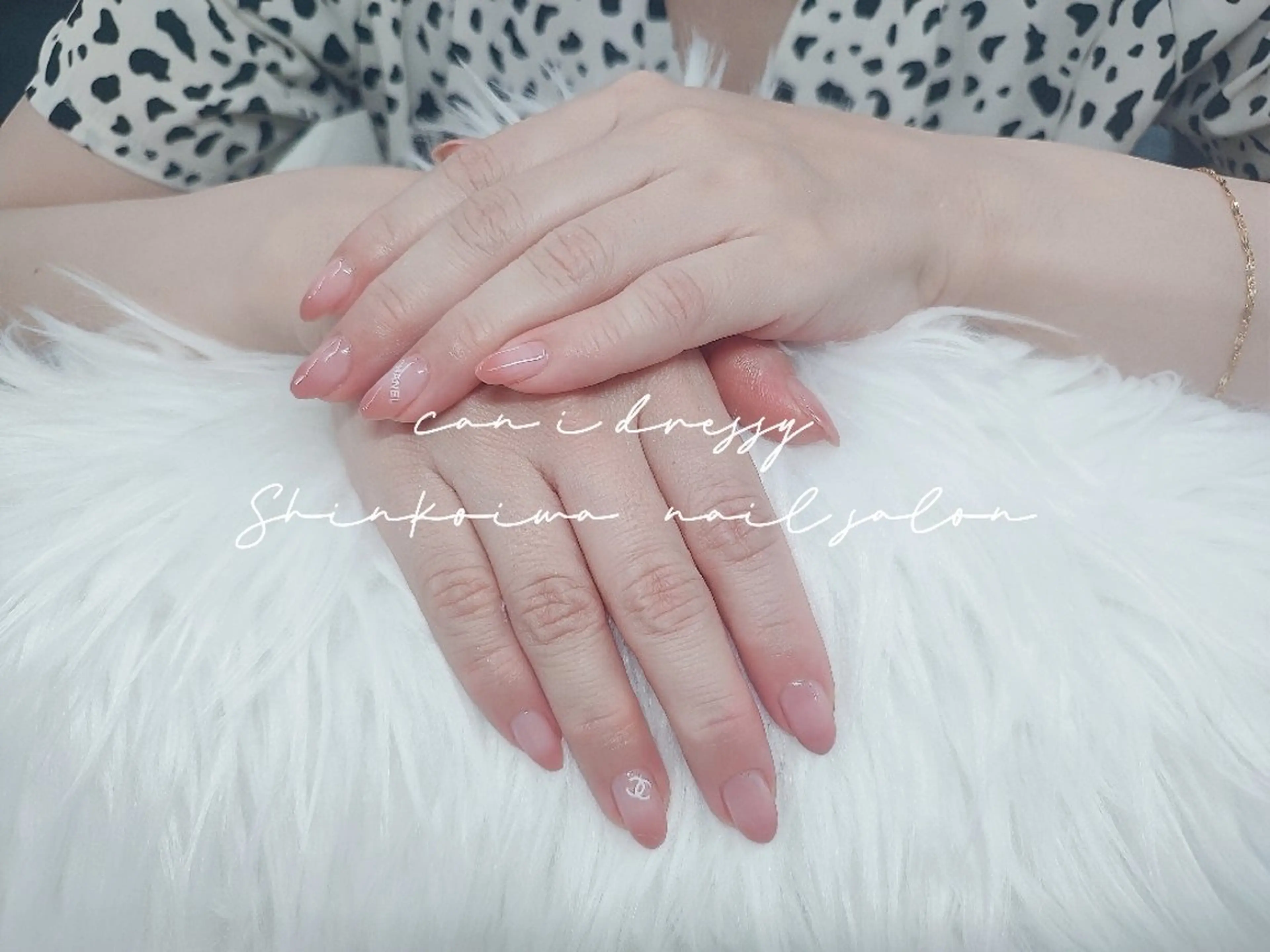 ネイル グラデーション オフィスネイル ピンク シンプルネイル ハンドネイル キャンアイドレッシー 新小岩のネイルデザイン