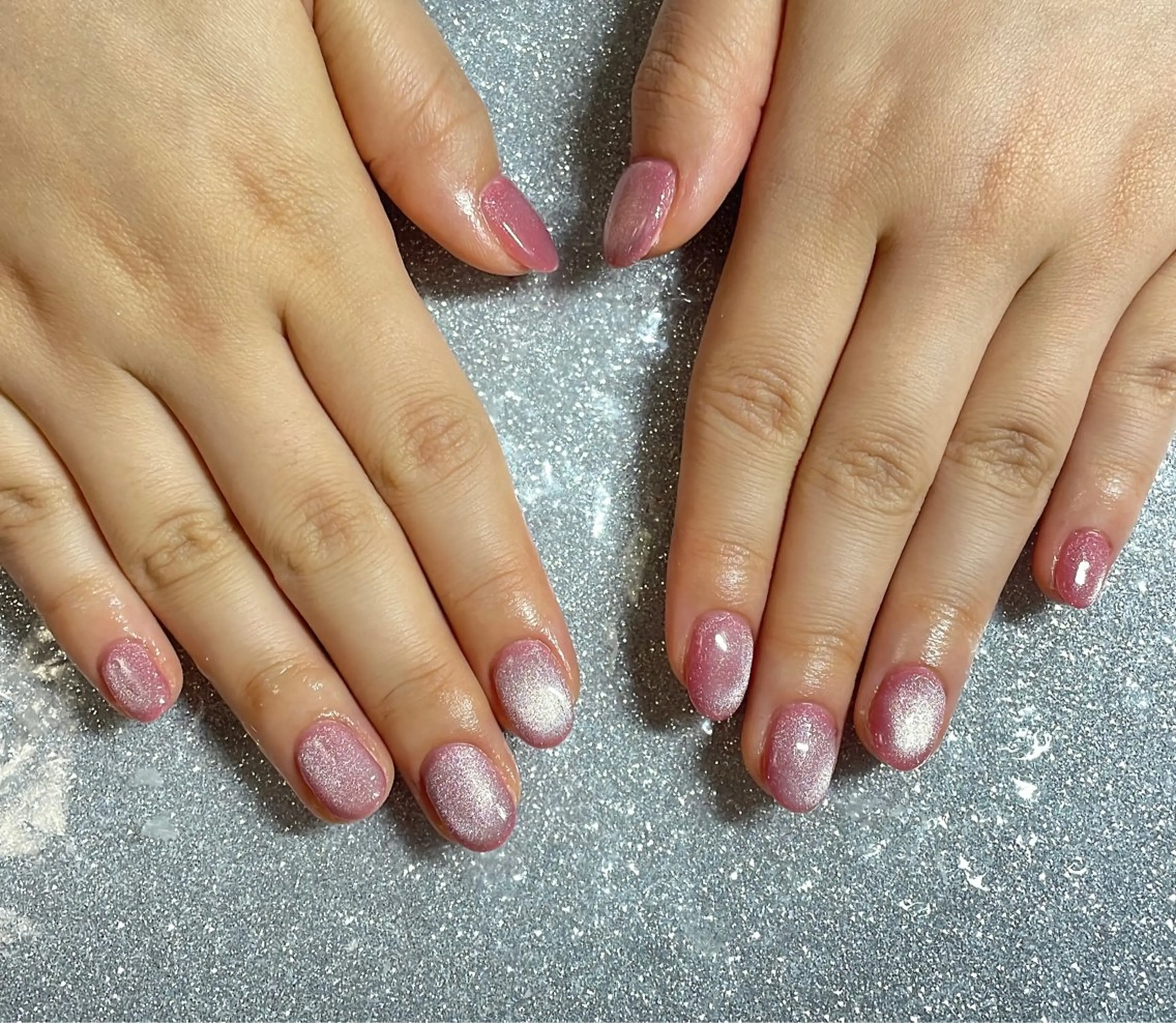 ネイル ハンドネイル VIERU 🌈🎀💖のネイルデザイン