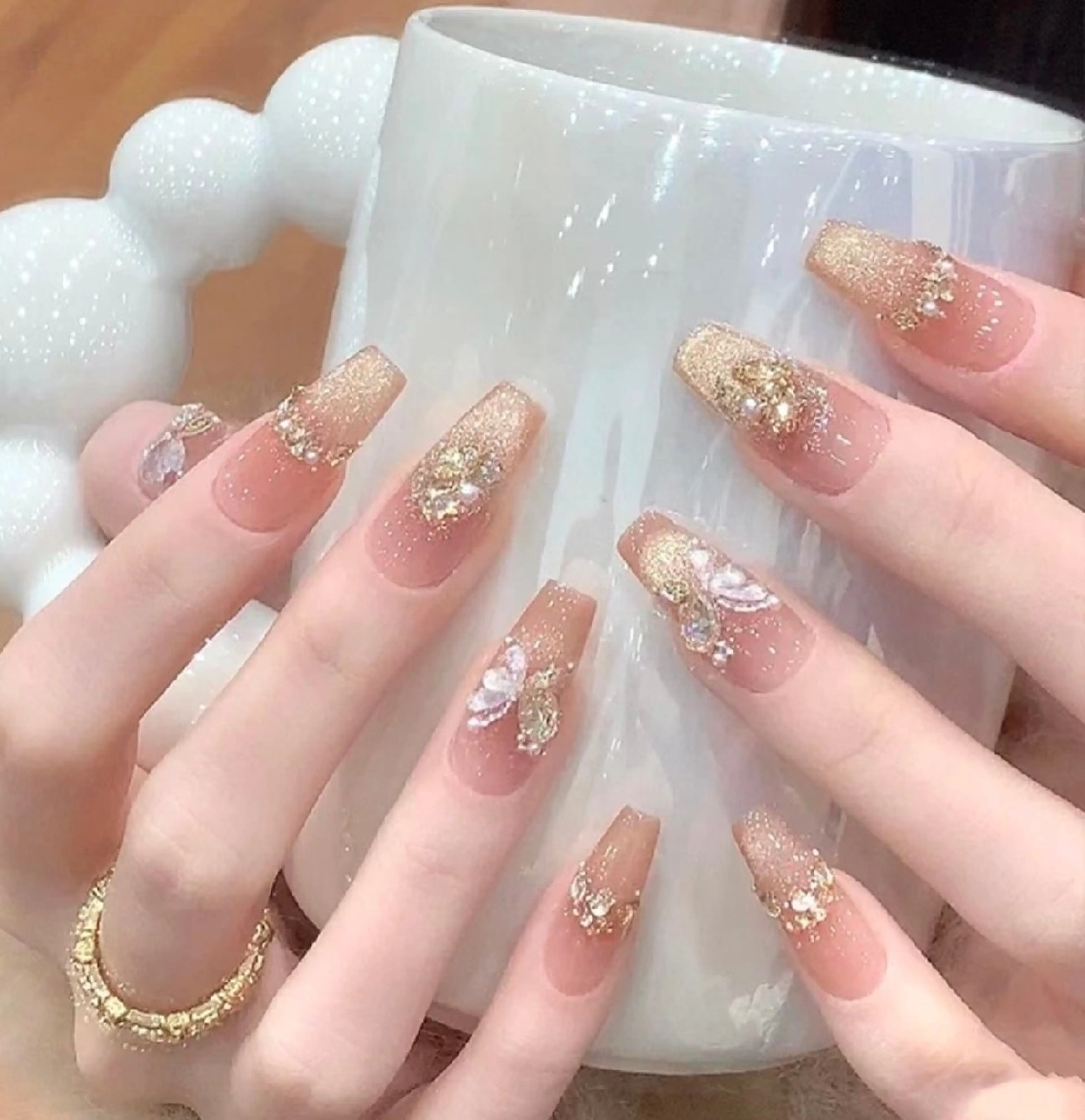 ネイル ハンドネイル ハンドケア Hana Bloom Nail💗YUIのネイルデザイン