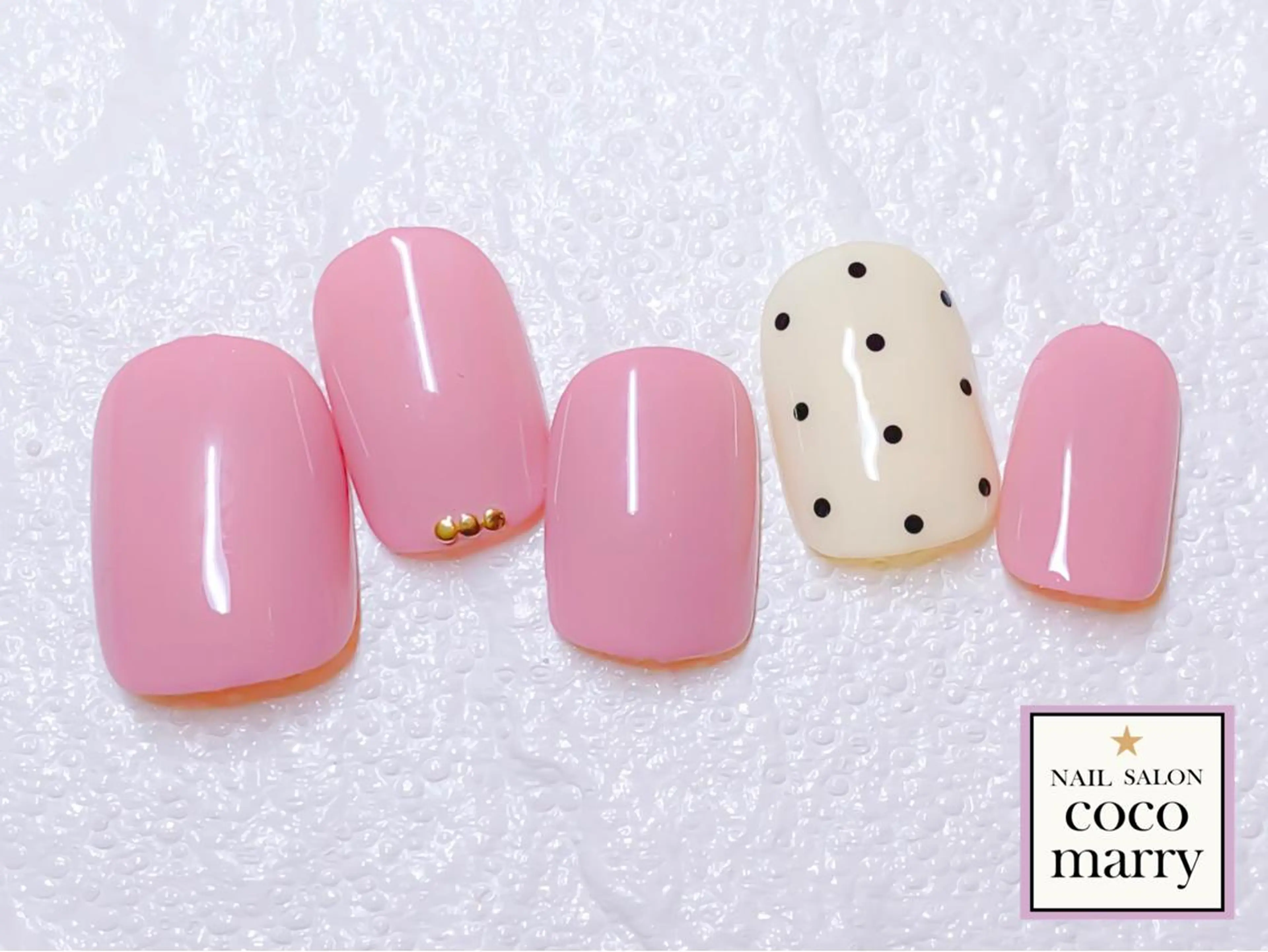 ネイル シンプルネイル coco marry  のネイルデザイン