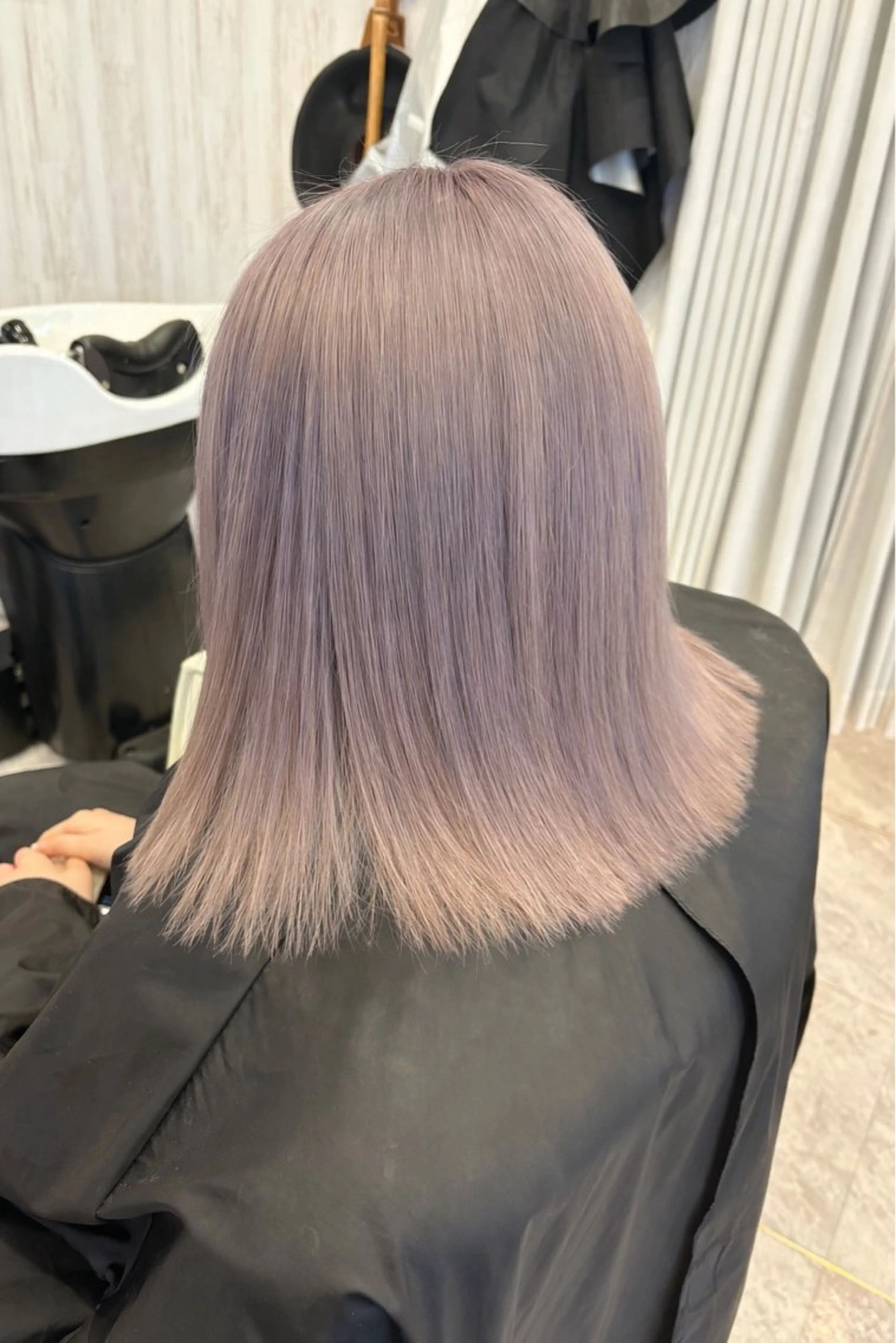 ミディアム ヘアカラー トリートメント Infinity -Miko-のヘアスタイル