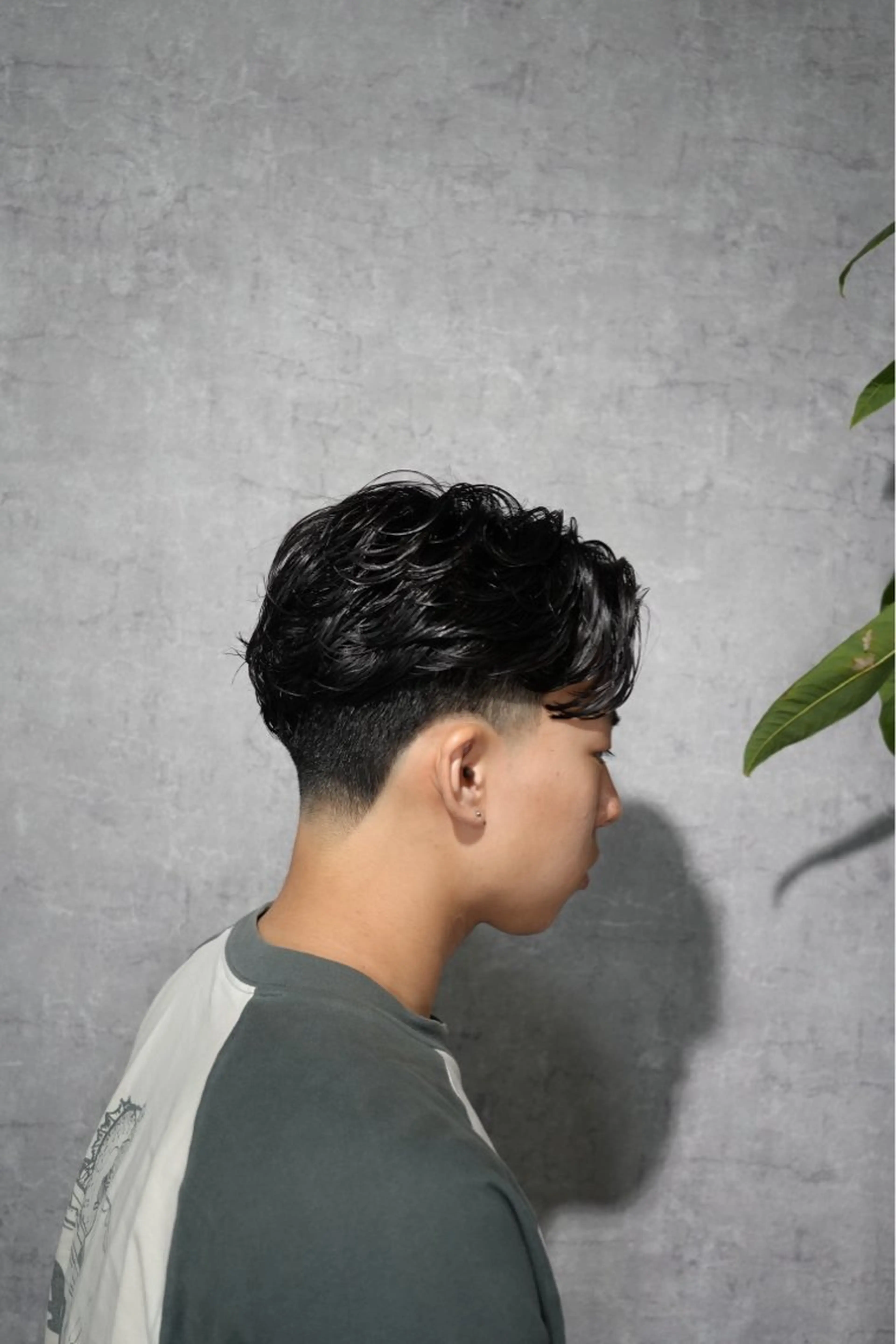 メンズ フェードカット メンズパーマ 小泉 慶英のヘアスタイル