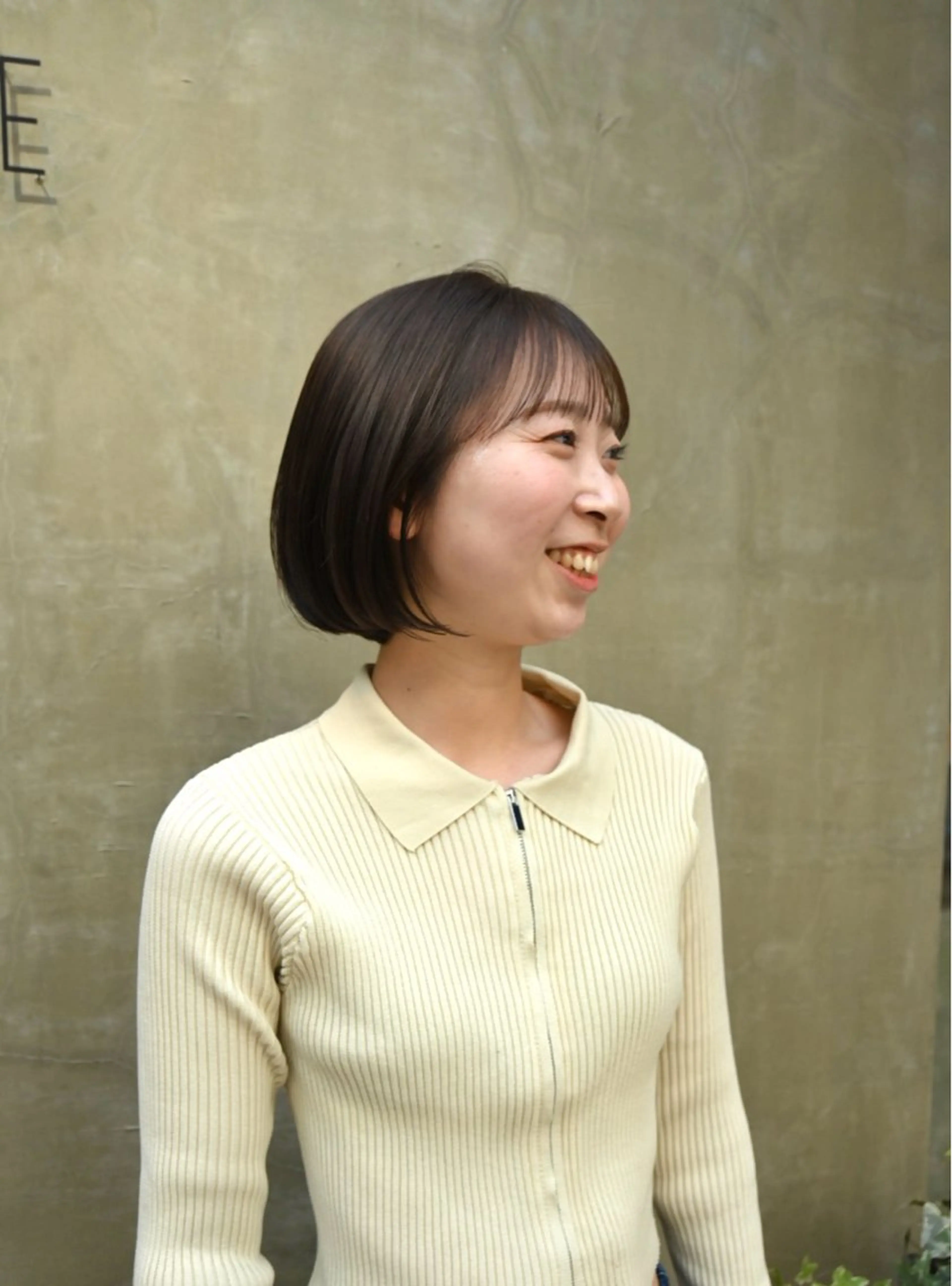 ショート カラー VISAGE ba.sk 金子詩帆のヘアスタイル