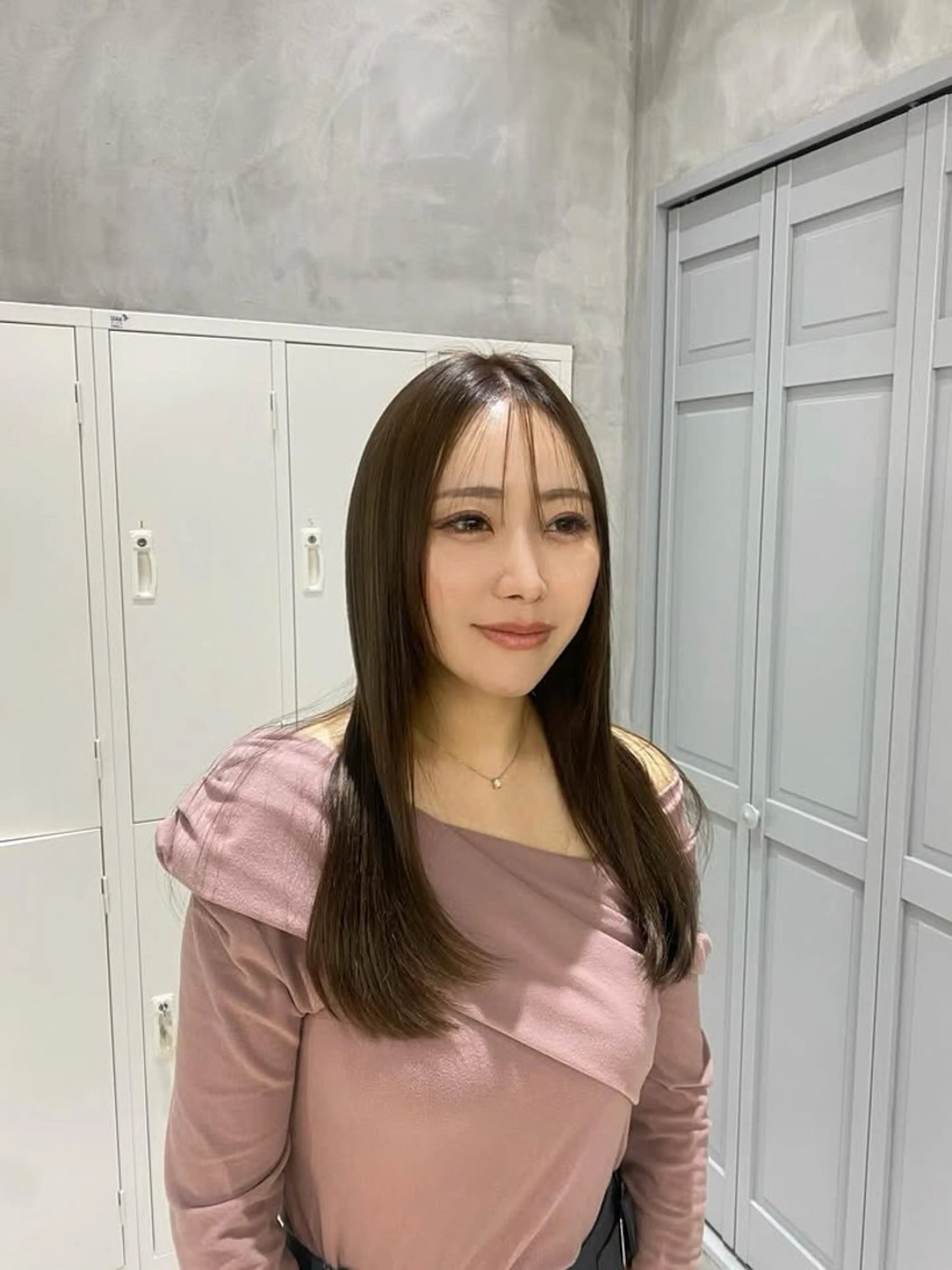 ロング カラー カット 縮毛矯正 トリートメント 艶髪/縮毛矯正 特化 ヒトシのヘアスタイル