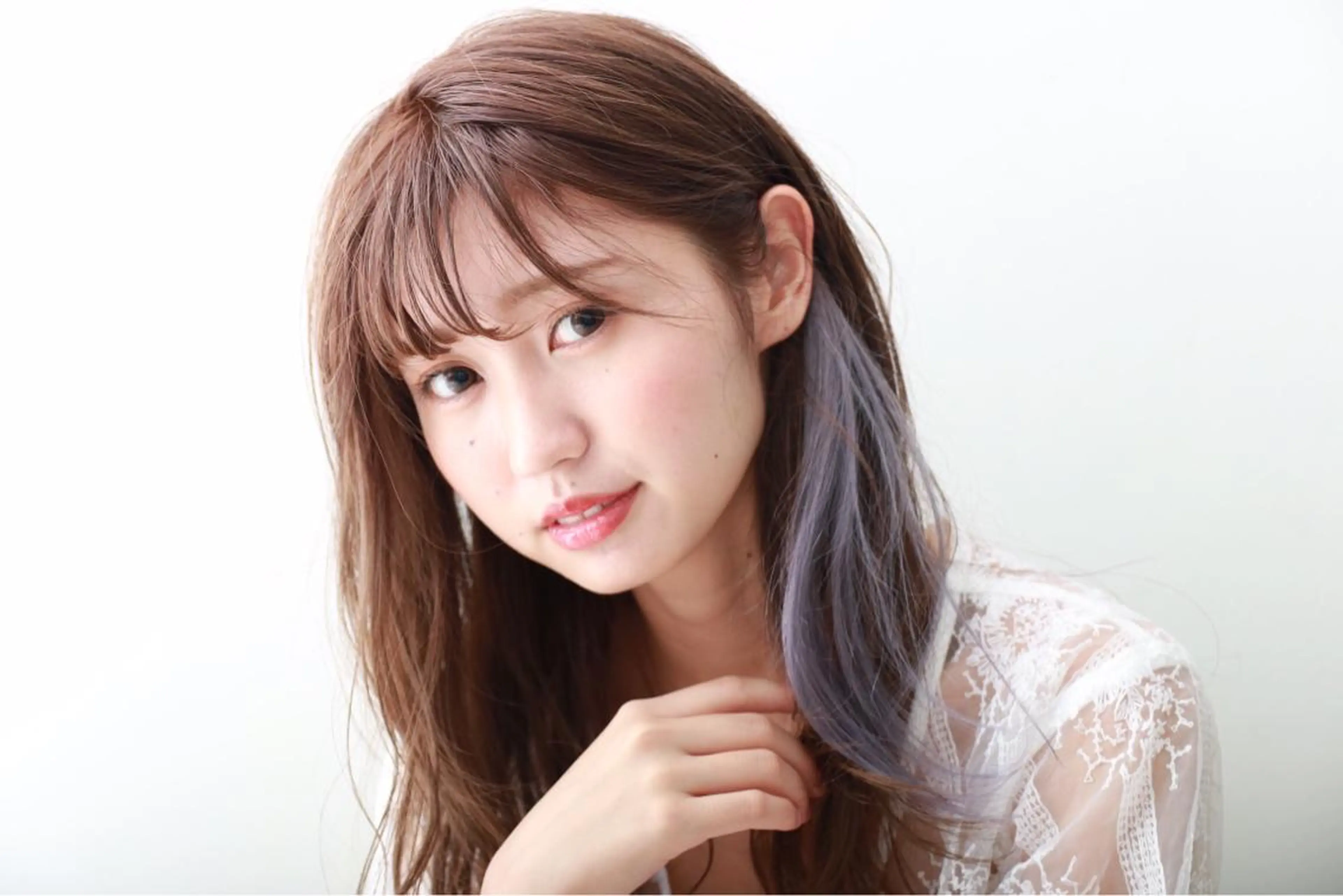 セミロング カラー シールエクステ エクステ 艶髪カラー&ウルフ フルカワ ヒロズミのヘアスタイル