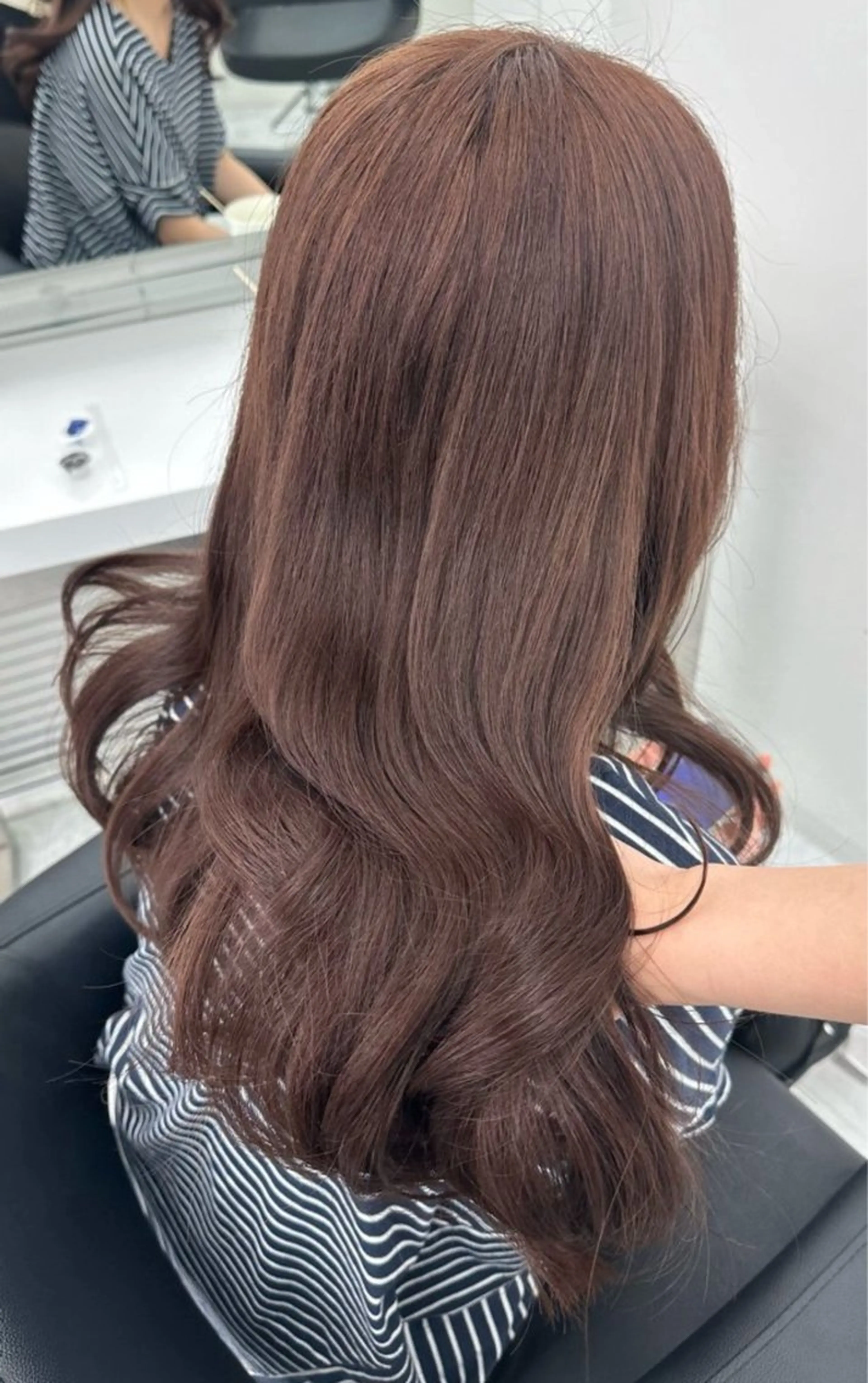 ロング ヘアカラー 韓国ヘア/ブリーチ無 しWカラー/オリーブのヘアスタイル