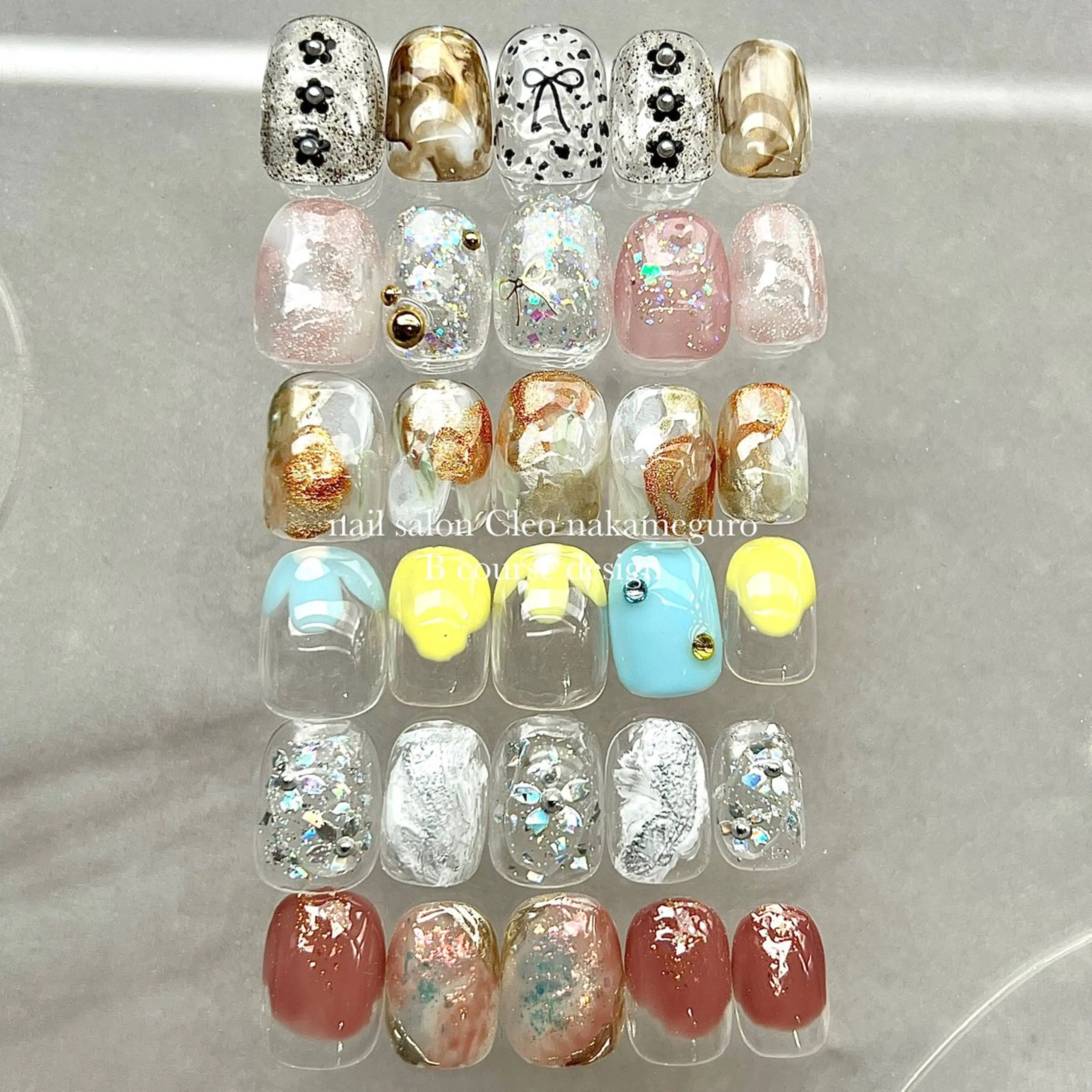 ネイル オーロラネイル 長さ出し フラワーネイル ジェルネイル ハート ハンドネイル Cleo中目黒店 Hinahoのネイルデザイン