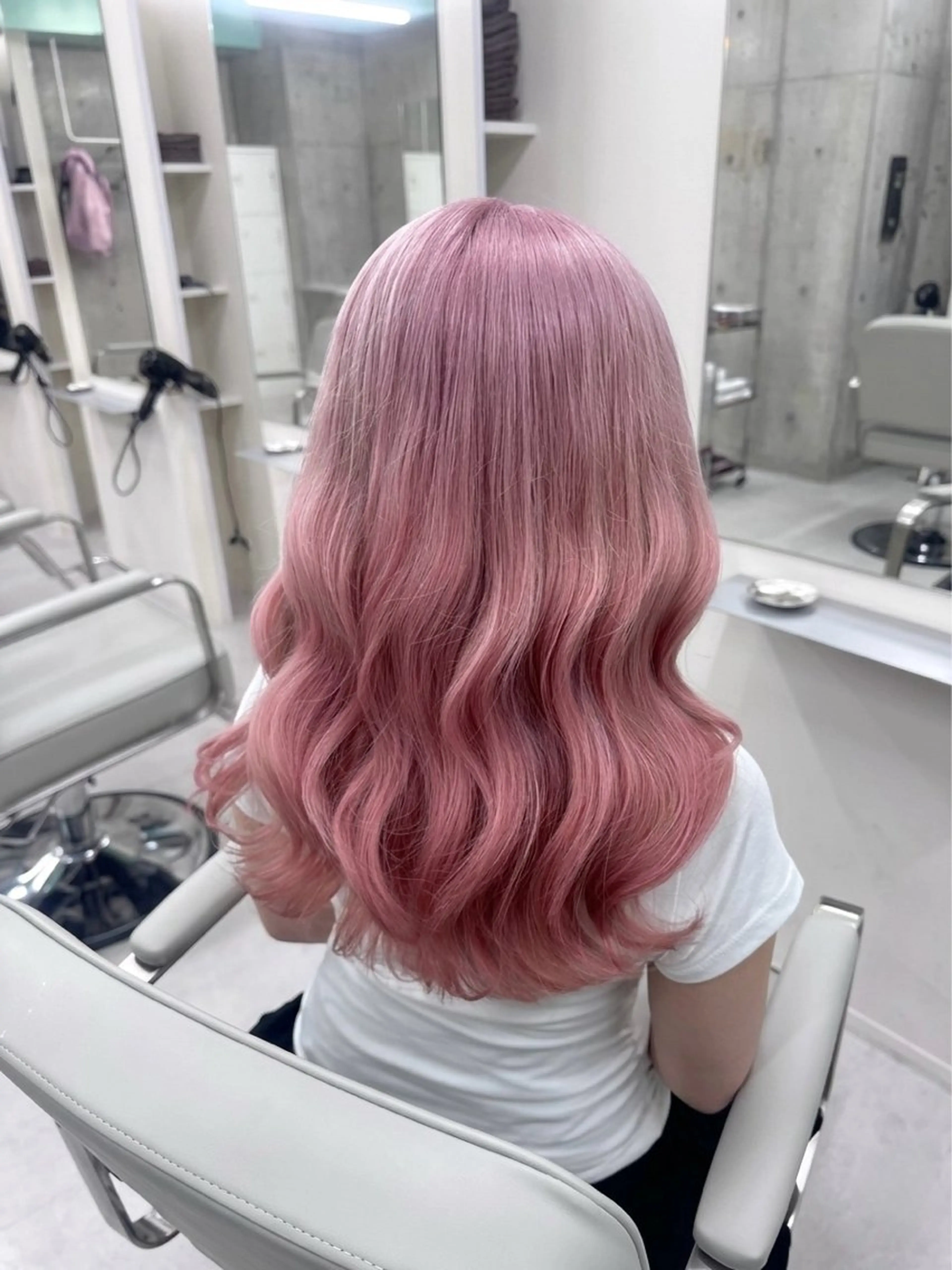 セミロング ヘアカラー ハイトーン/ブリーチ 栄/Sayakaのヘアスタイル