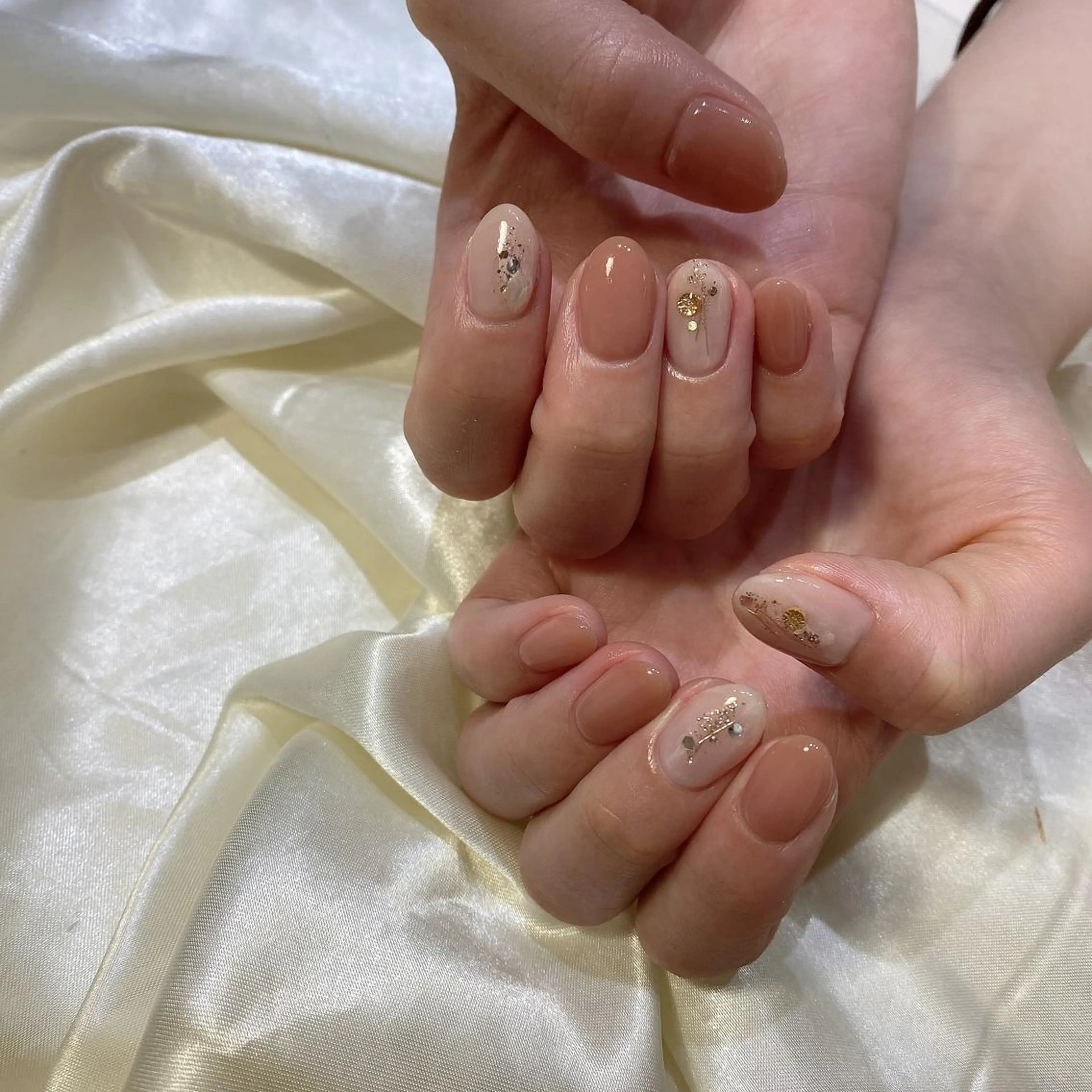 ネイル ハンドネイル 西岡 杏のネイルデザイン