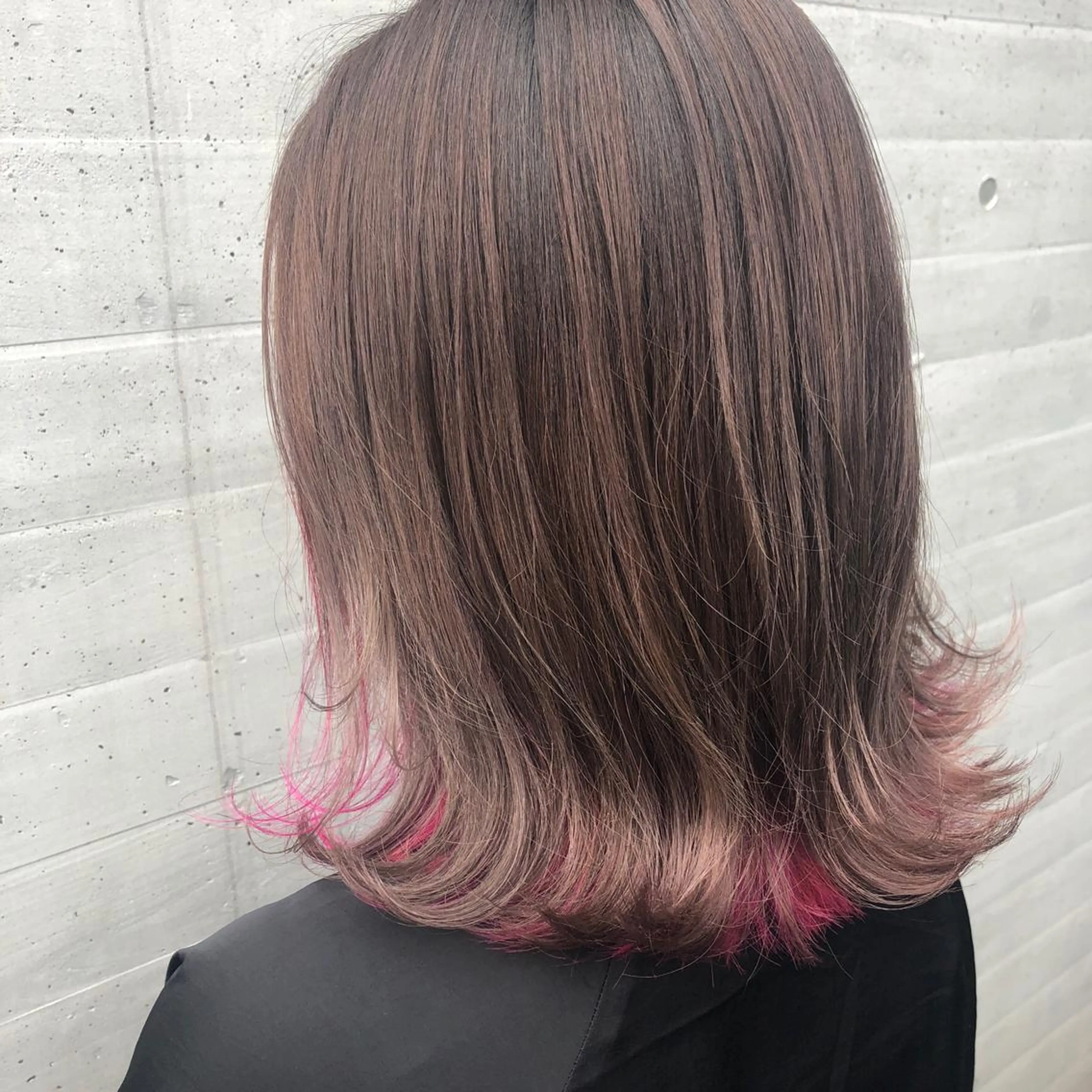 ミディアム カラー インナーカラー ピンクカラー ✨髪質改善矯正× ブリーチ✨YU-KIのヘアスタイル
