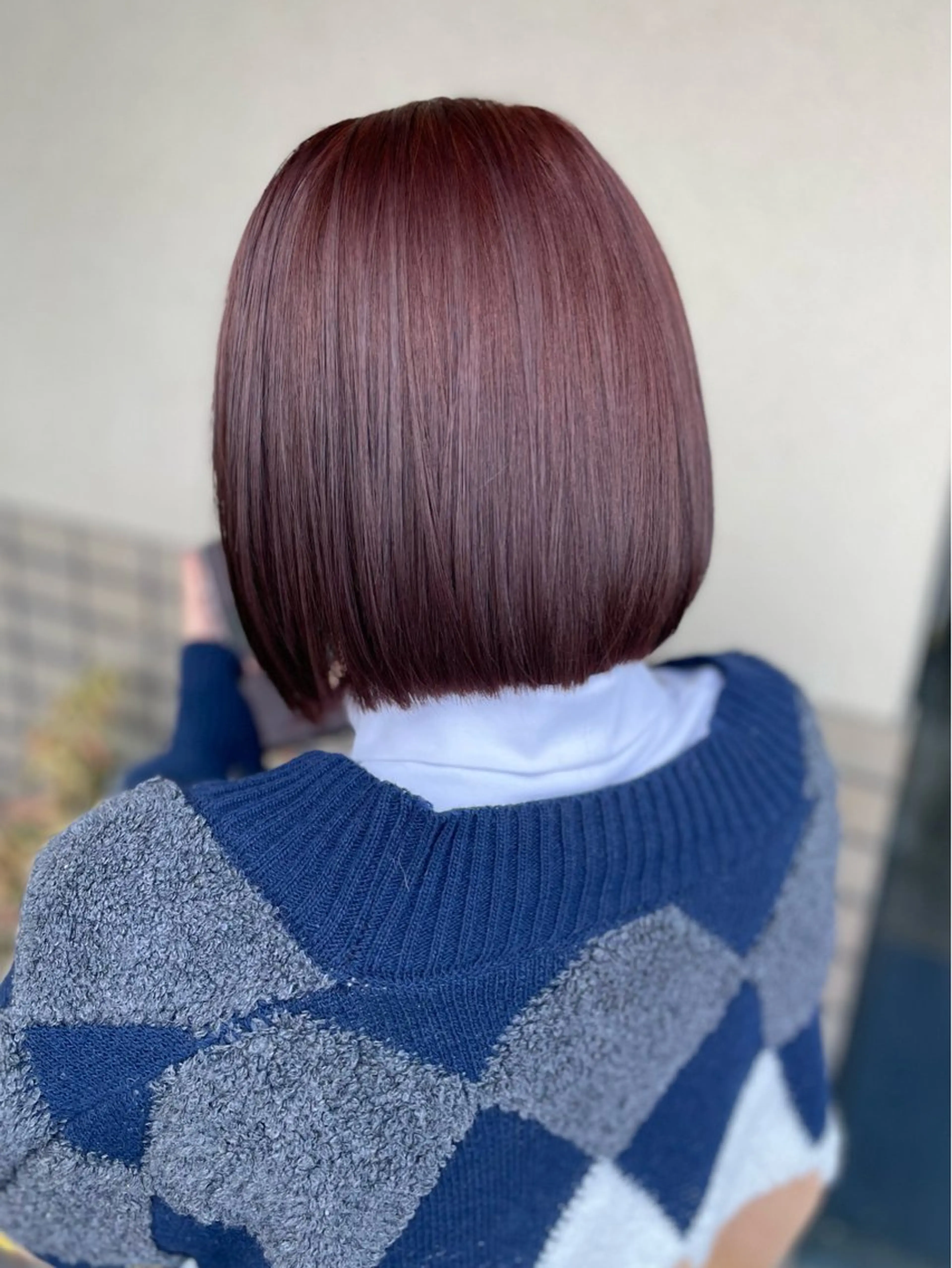 ショート カラー ブリーチ ダブルカラー ブリーチなしカラー レッドカラー ルビー ヘアカラー 沢田 瞳のヘアスタイル