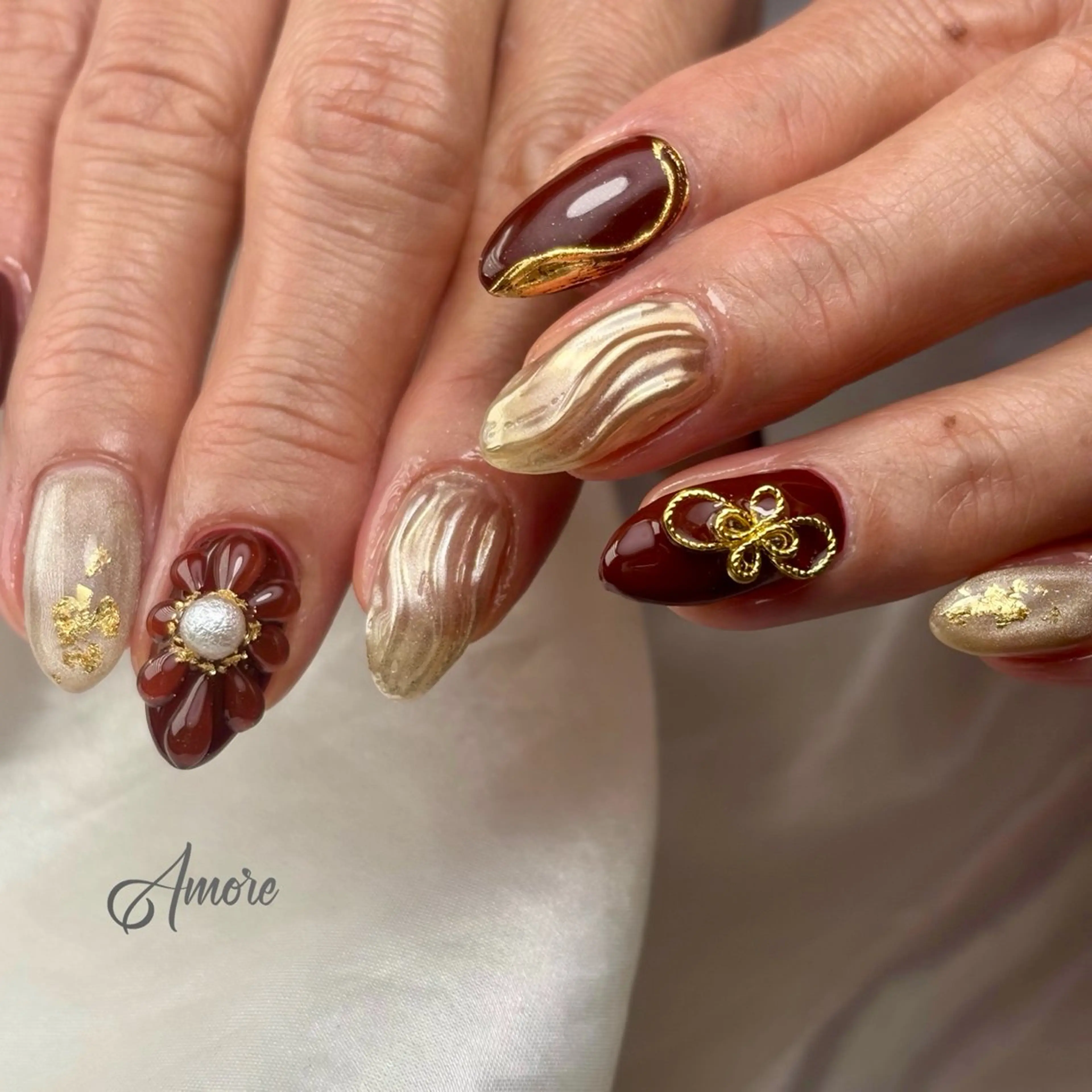 ネイル ジェルネイル キラキラネイル 韓国ネイル マグネットネイル パラジェル You kyehwaのネイルデザイン