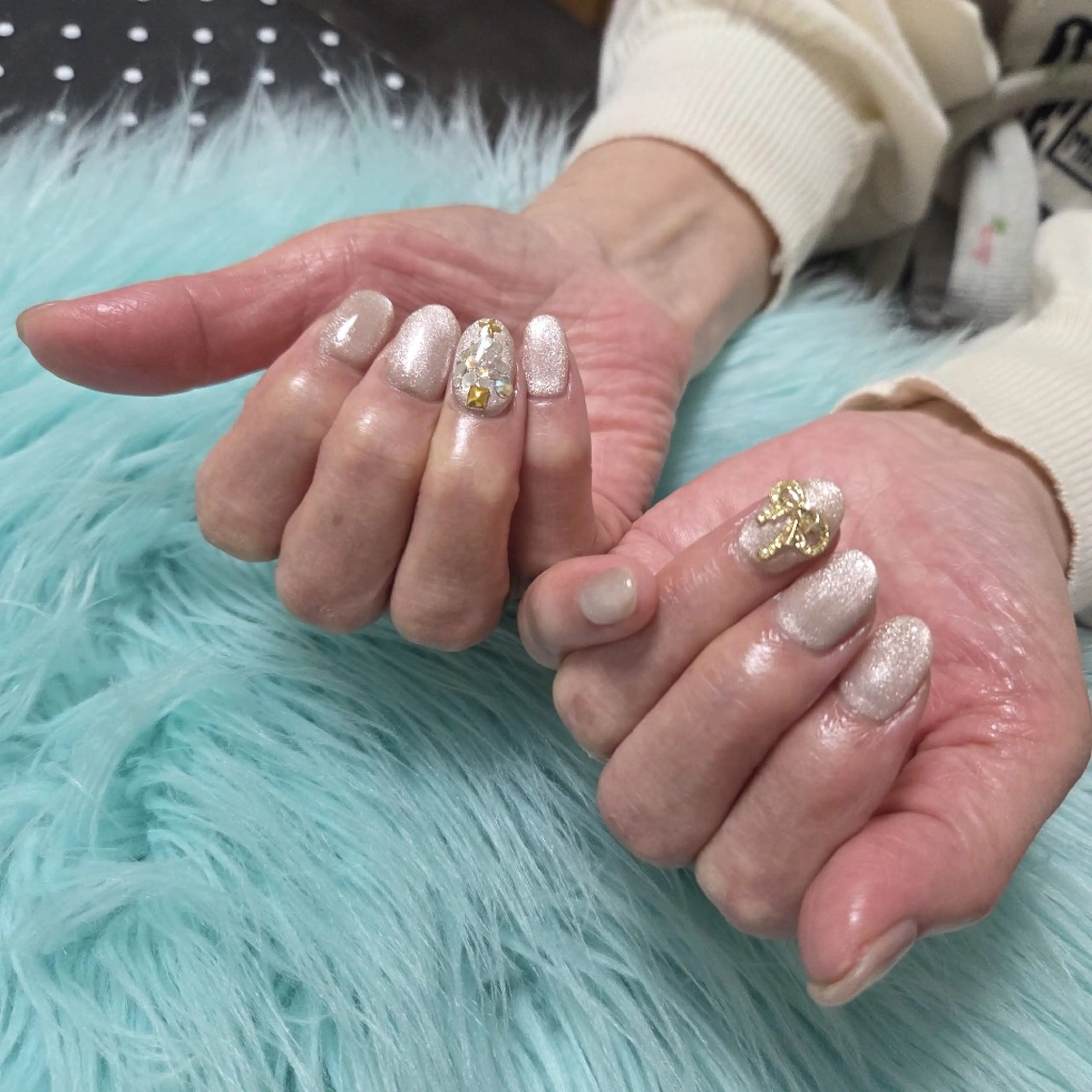 ネイル 冬ネイル クリスマス ハンドネイル Thetis nailsのネイルデザイン