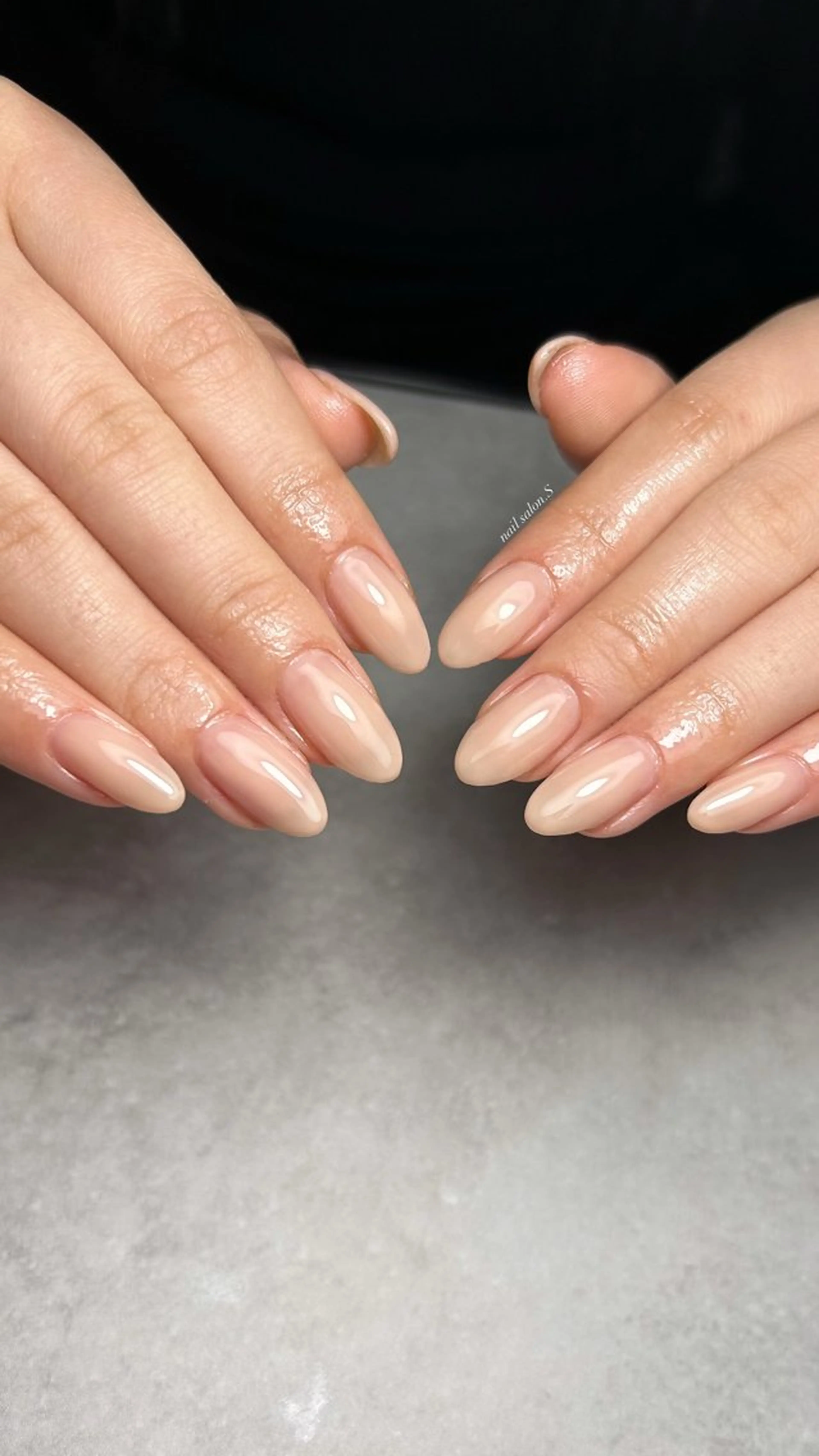 ネイル ジェルネイル ワンカラーネイル スカルプネイル ハンドネイル 関山 志乃のネイルデザイン