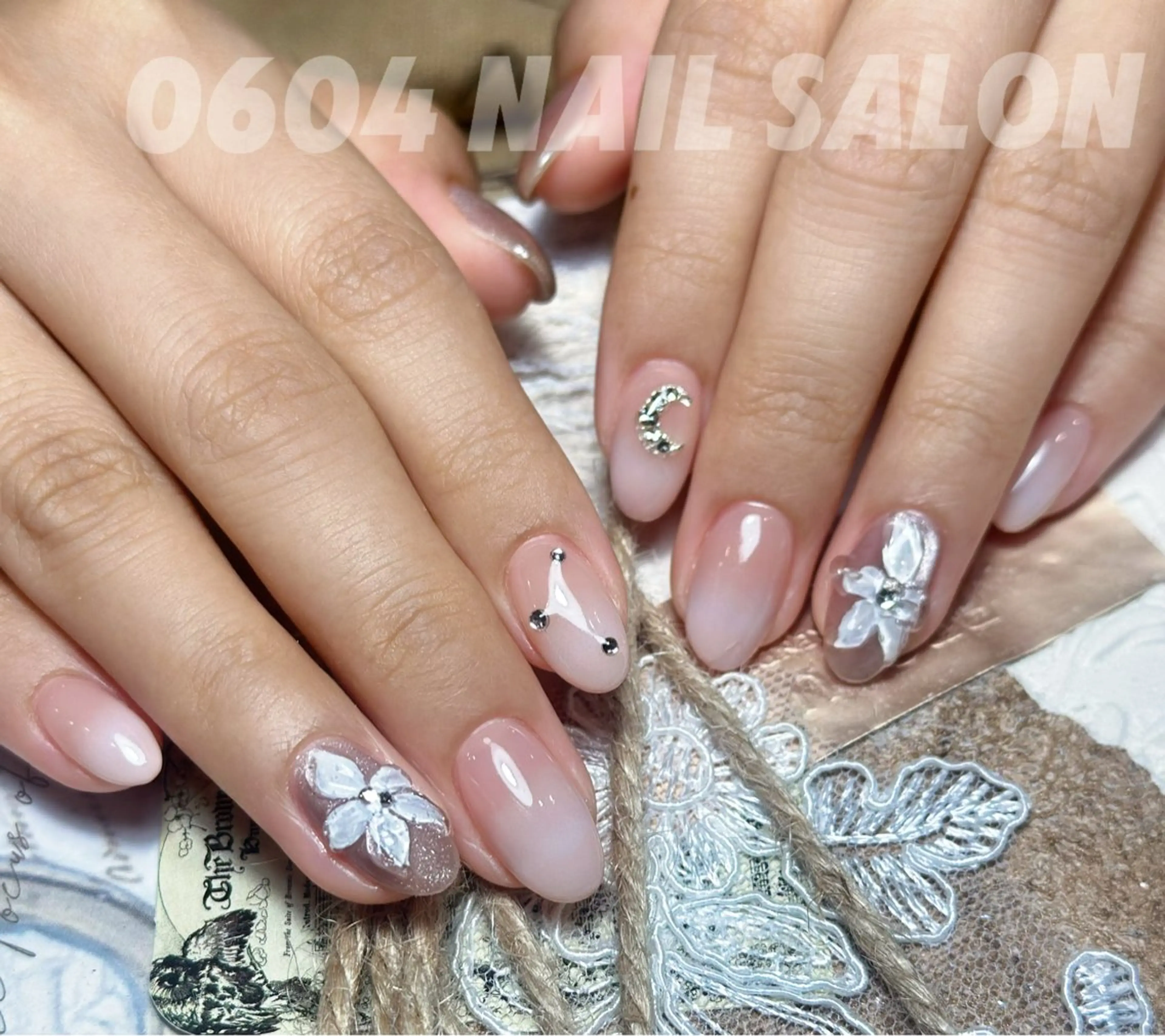 ネイル ishiro 🍂のネイルデザイン