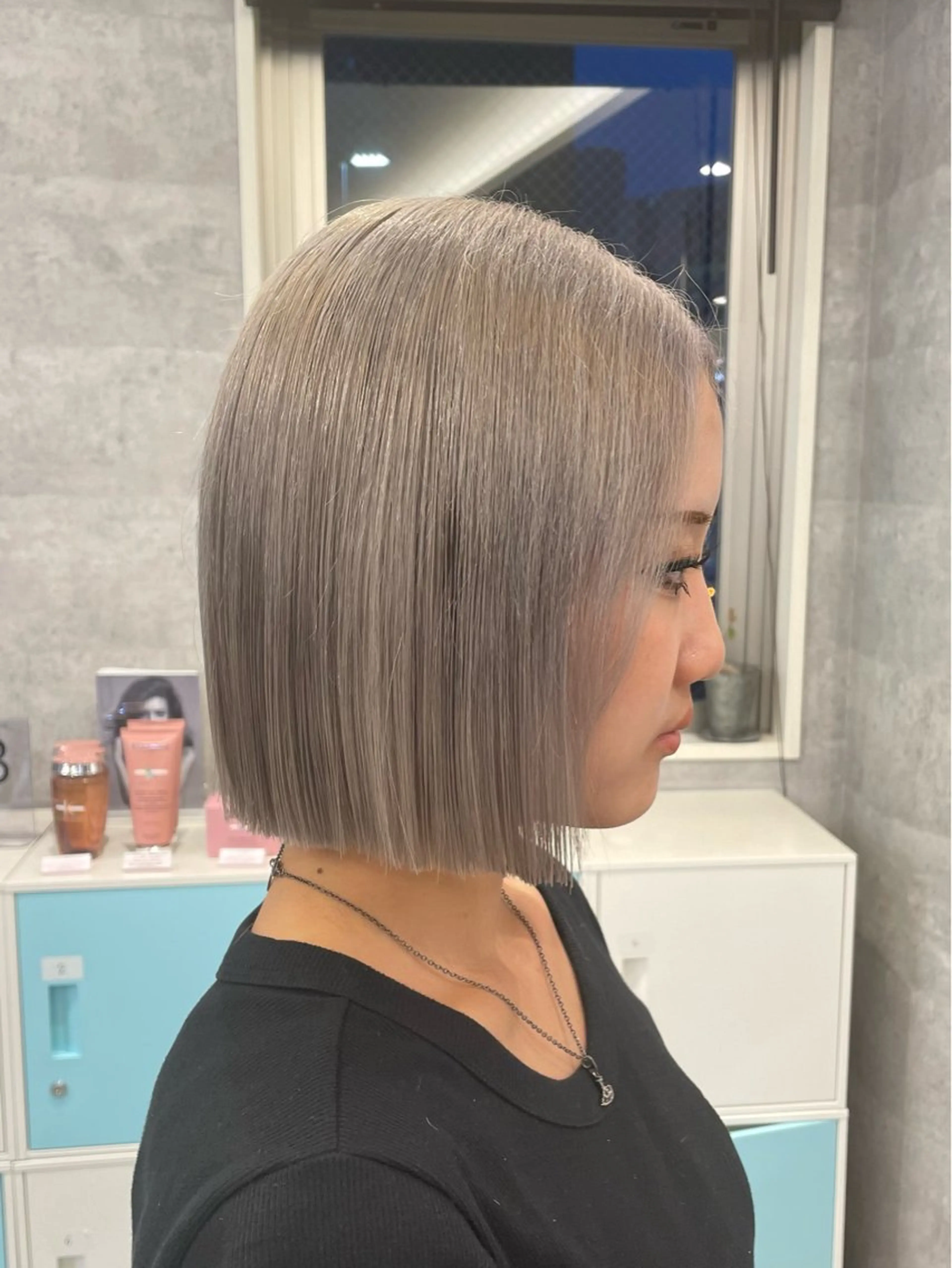 ミディアム カット ヘアカラー ♡似合わせハイトーン ♡maiのヘアスタイル