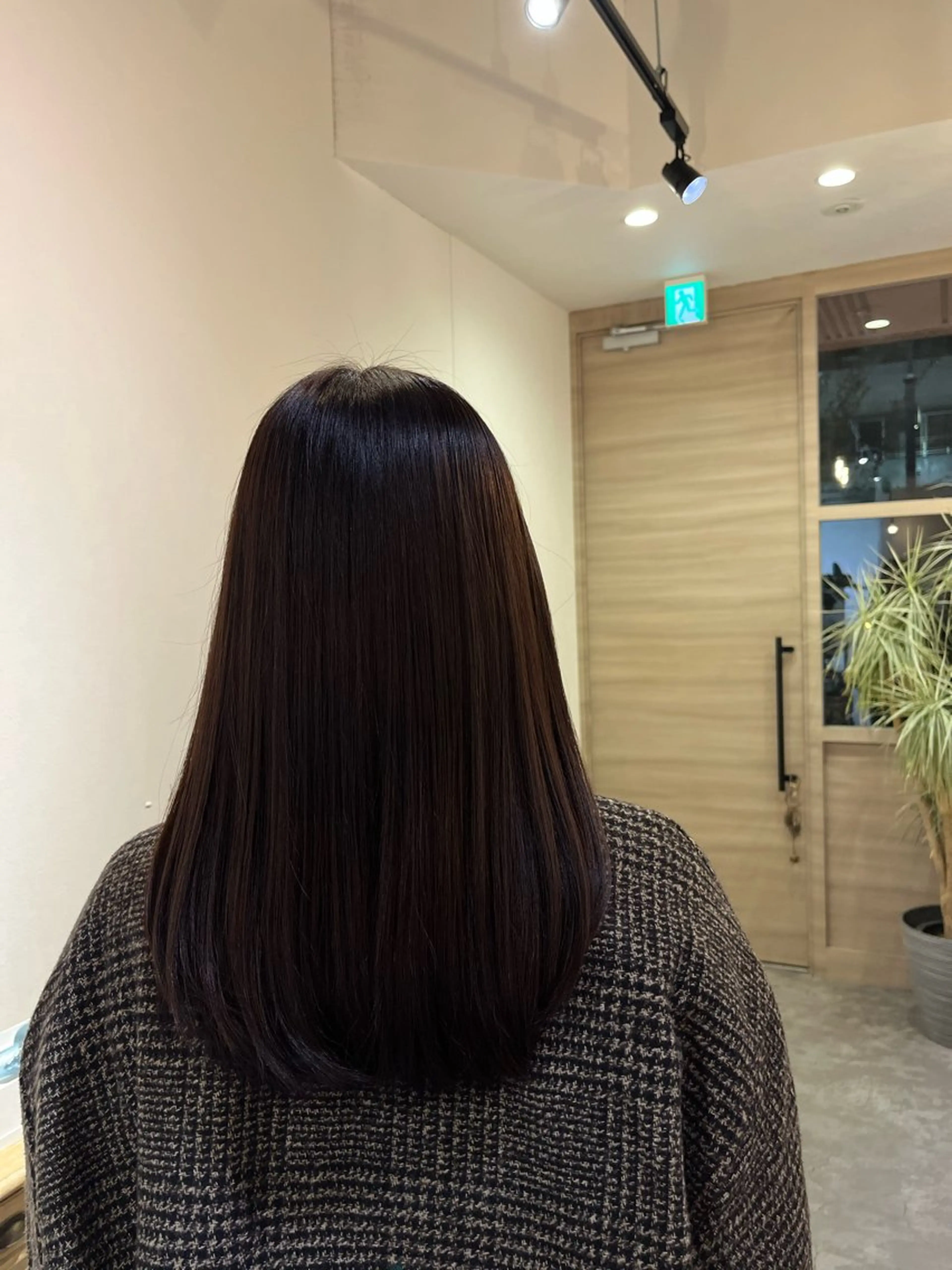 カラー ヘアカラー トリートメント 五十嵐 さくらのヘアスタイル