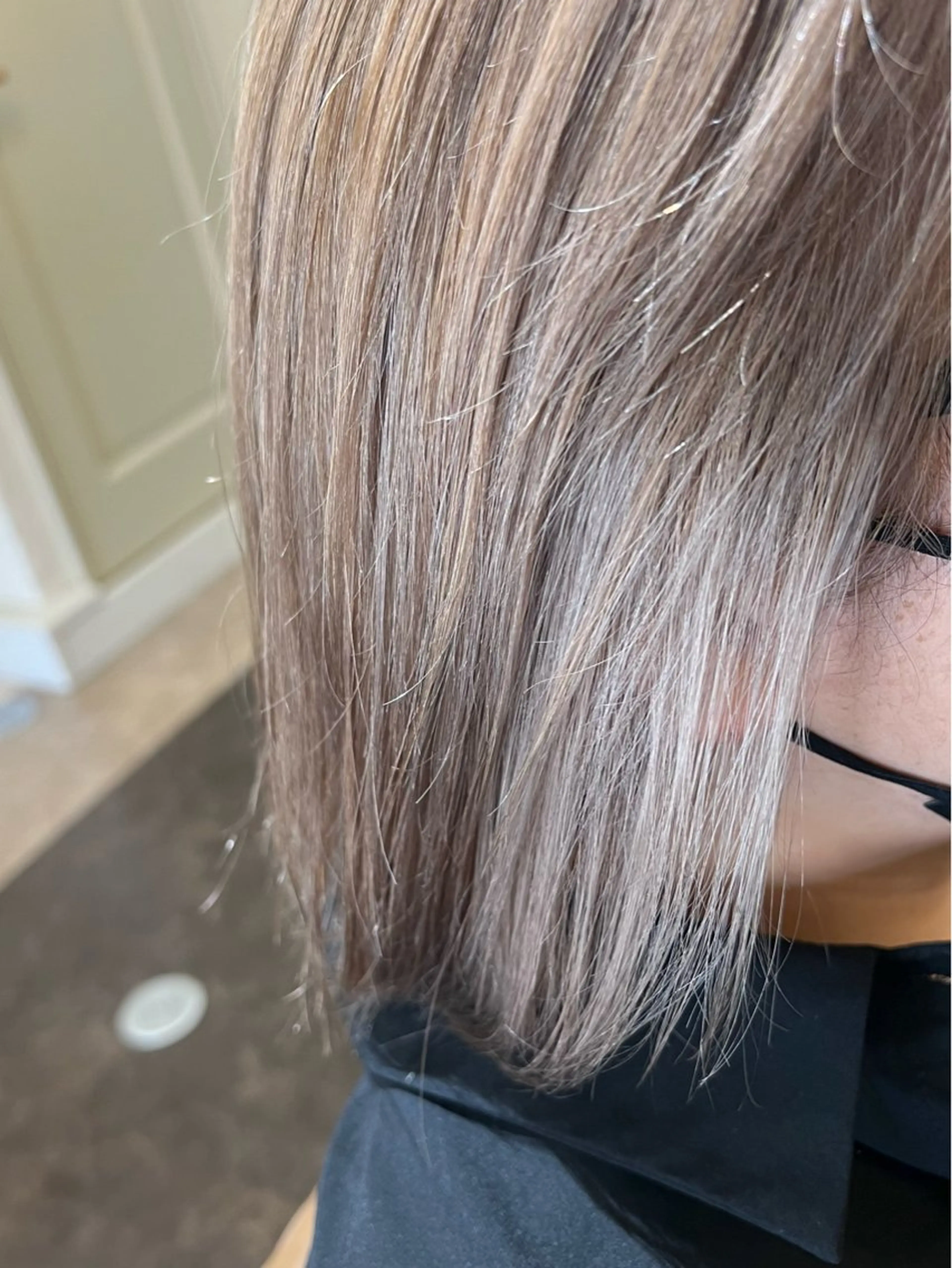 ミディアム ヘアカラー ヘアケアソムリエ MIKUのヘアスタイル