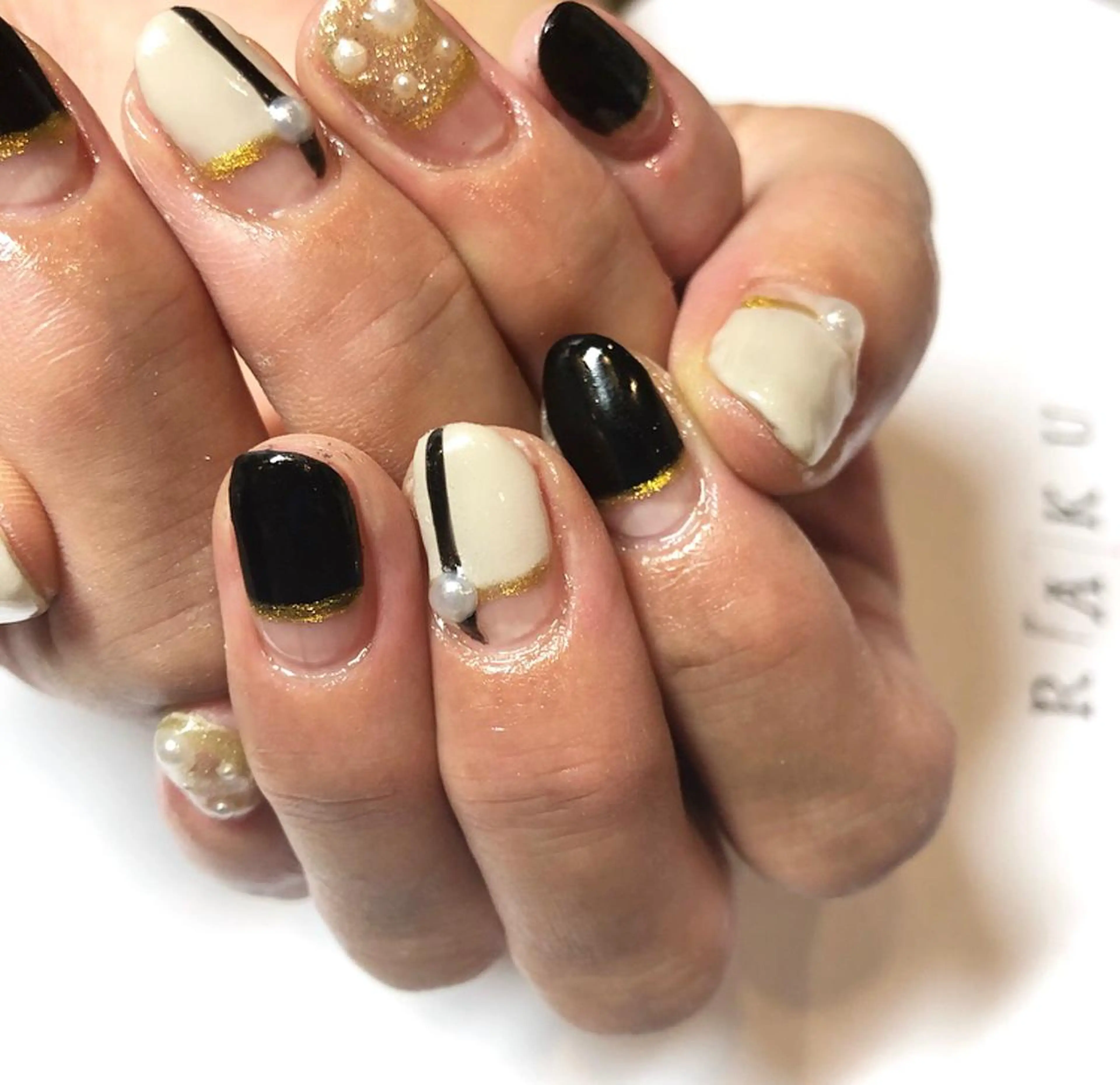 ネイル 駒月 明日香の眉毛・アイブロウイメージ