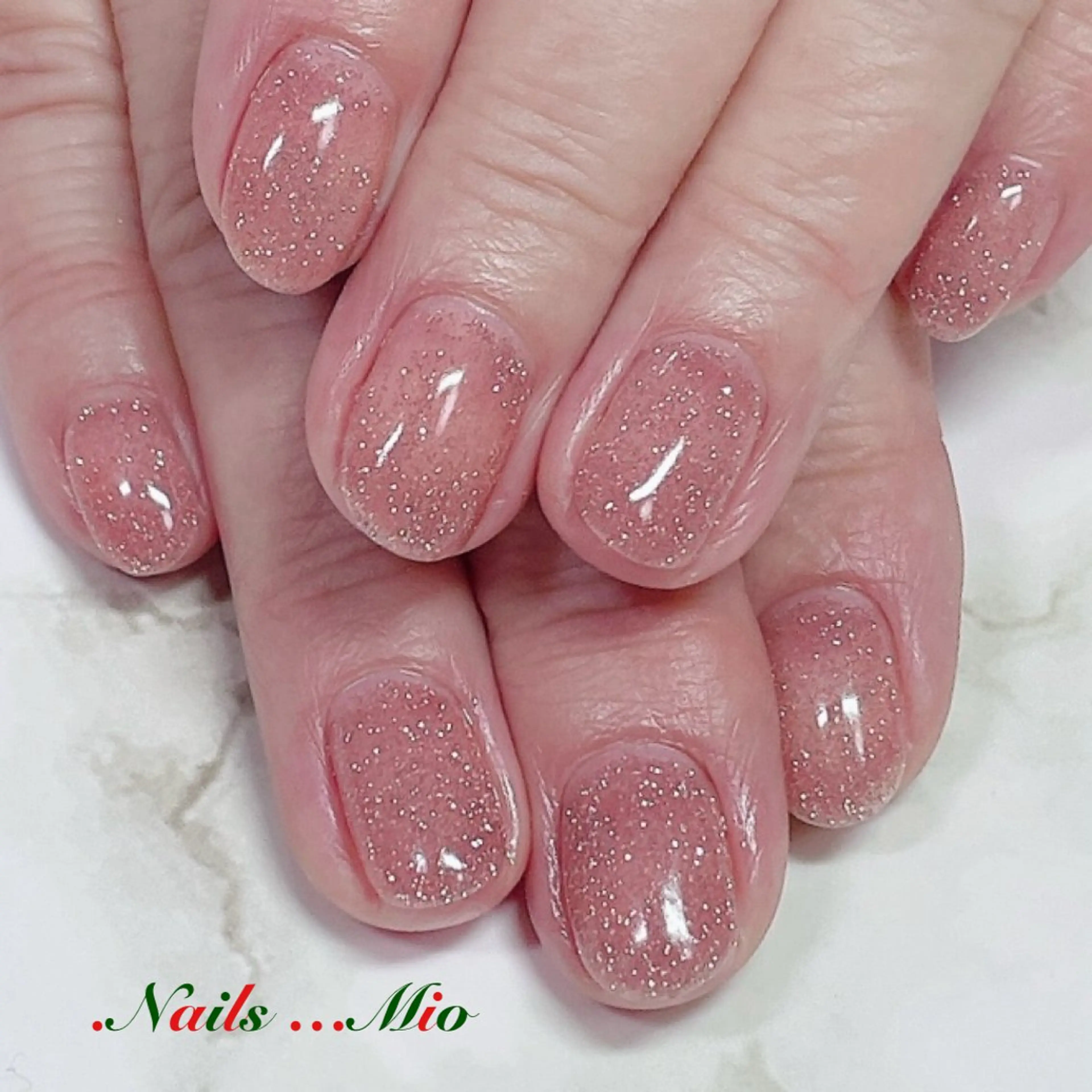 ネイル ジェルネイル ワンカラーネイル .Nails Mio 赤羽西ネイルサロンのネイルデザイン