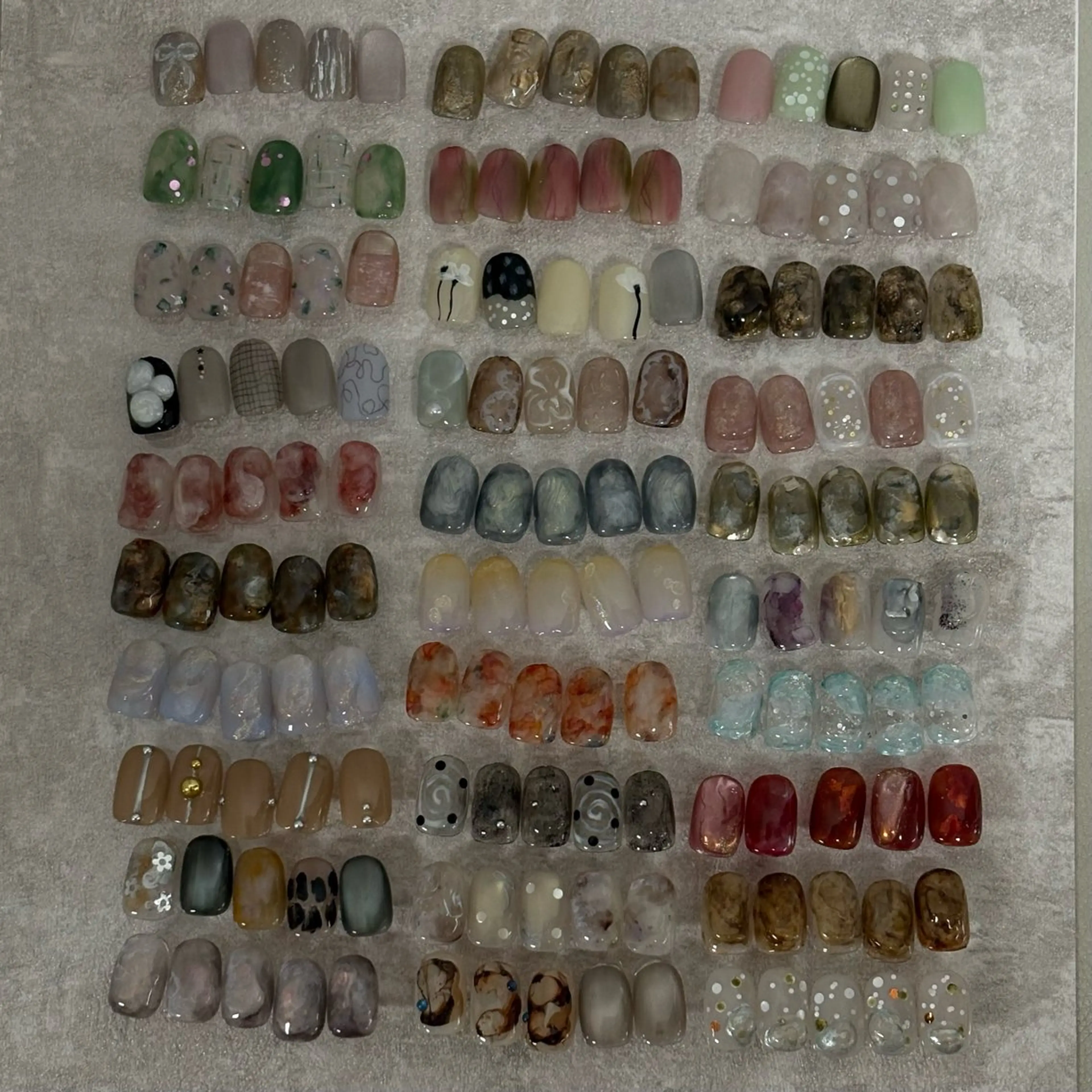 ネイル Noël新宿南口 arisaのネイルデザイン